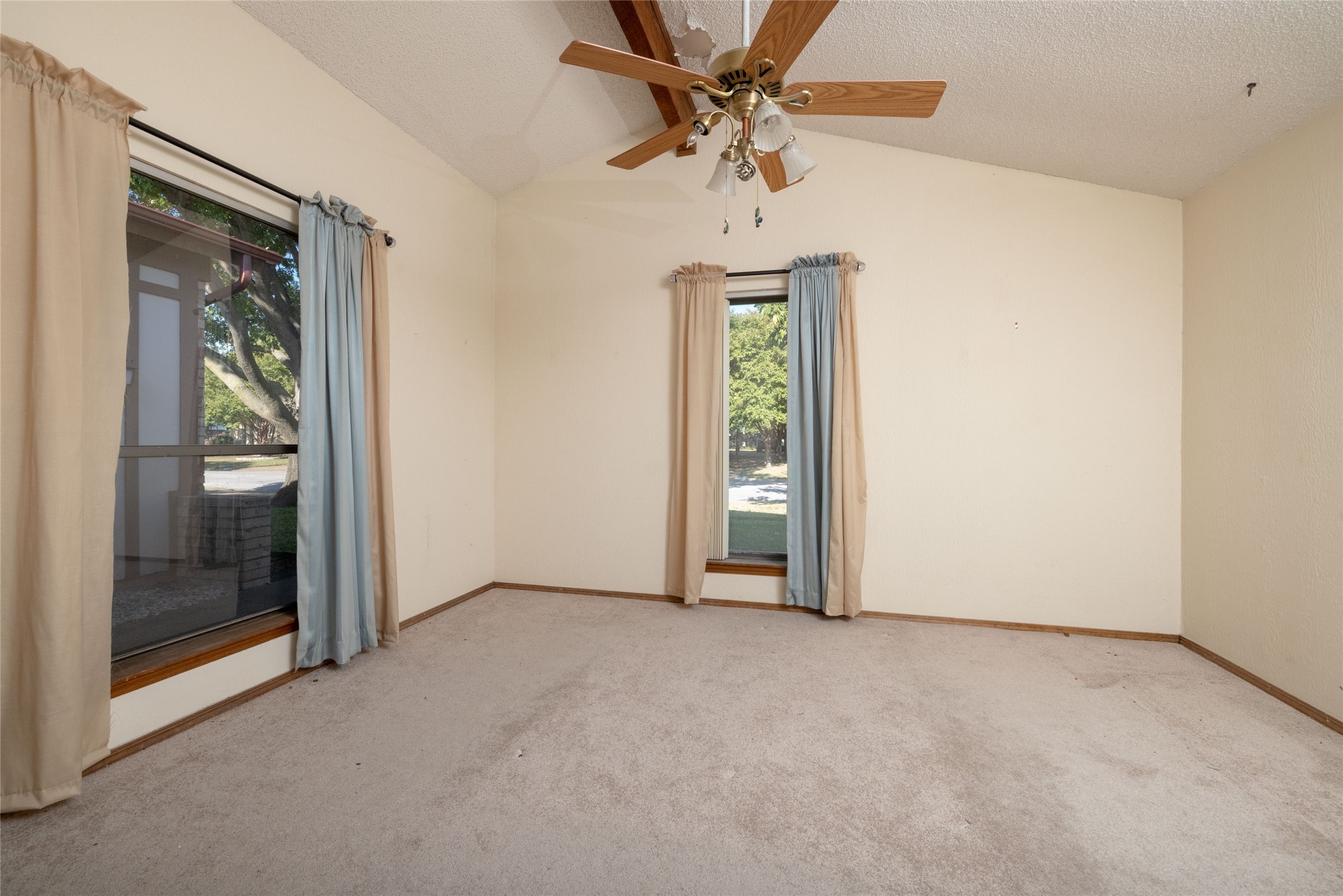 1624 Westridge Drive