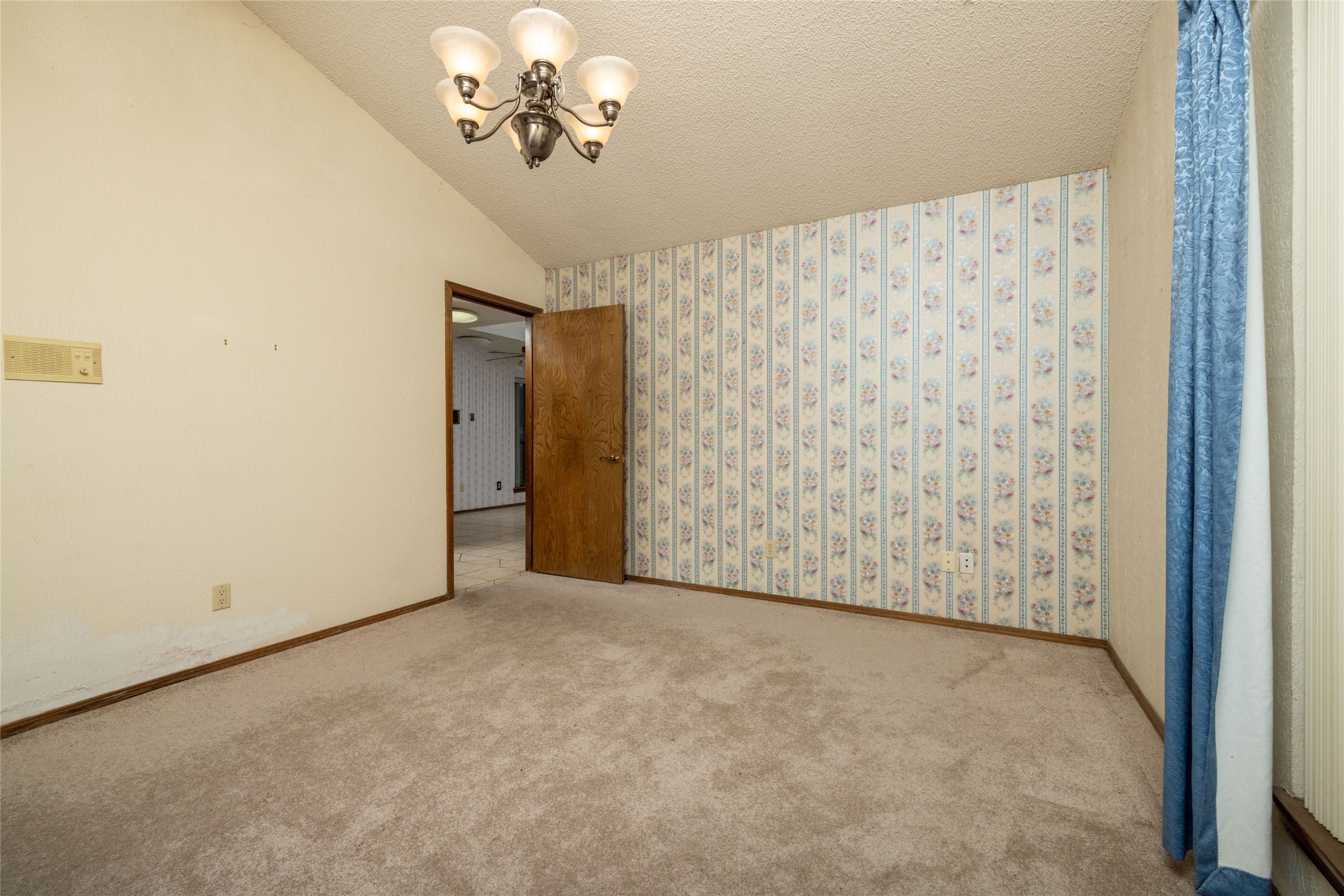 1624 Westridge Drive