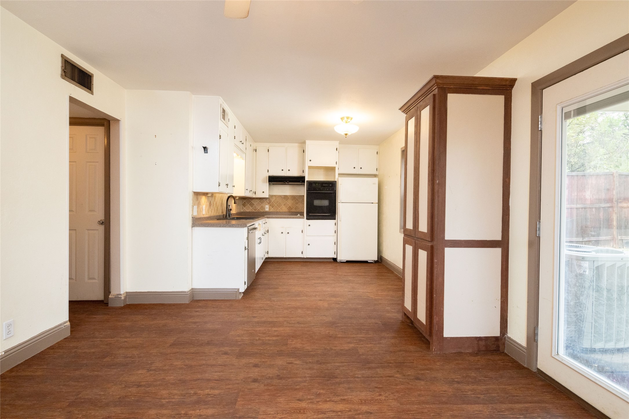 779 Briarwood Lane