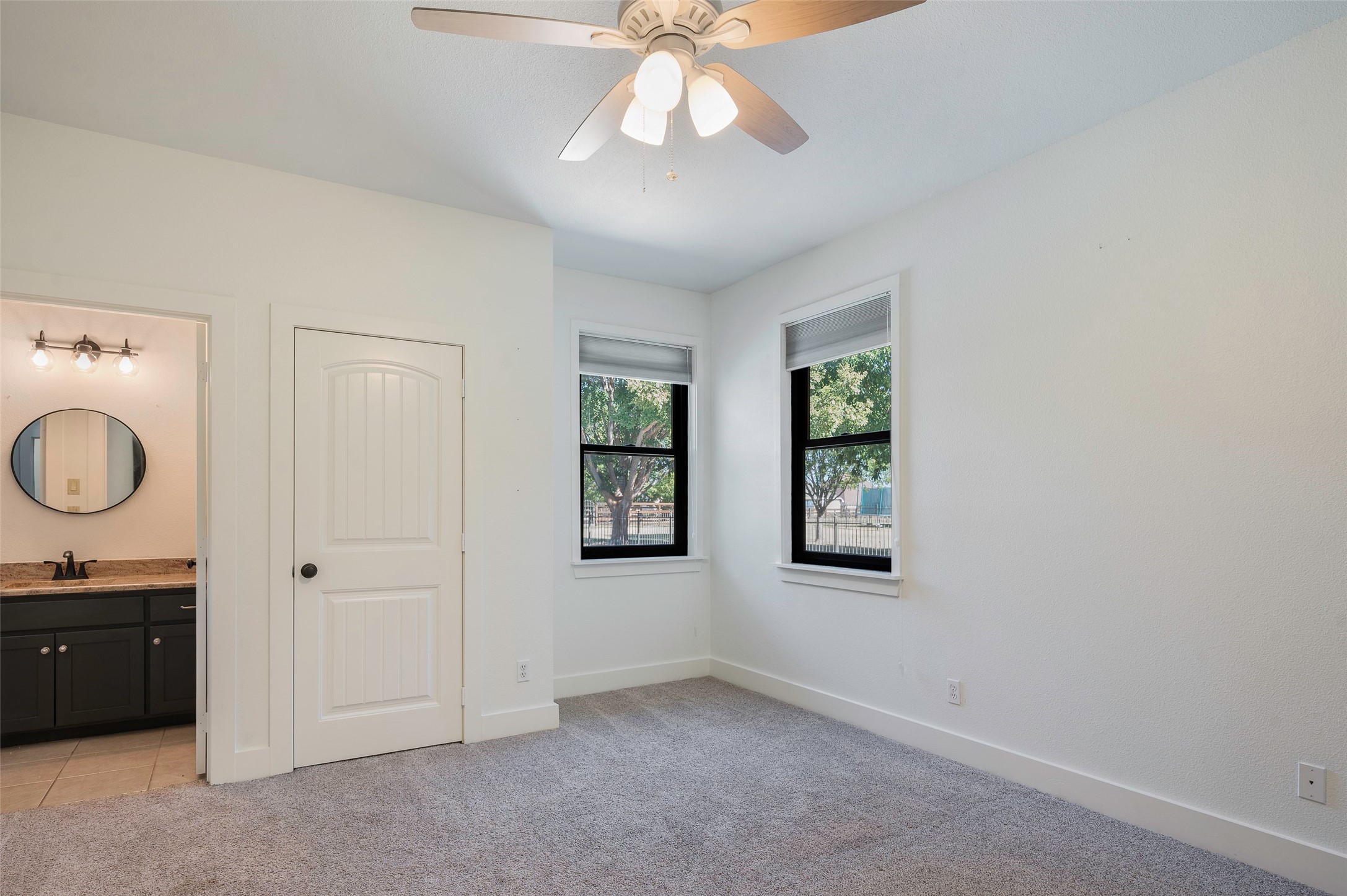 2400 Cavendish Lane