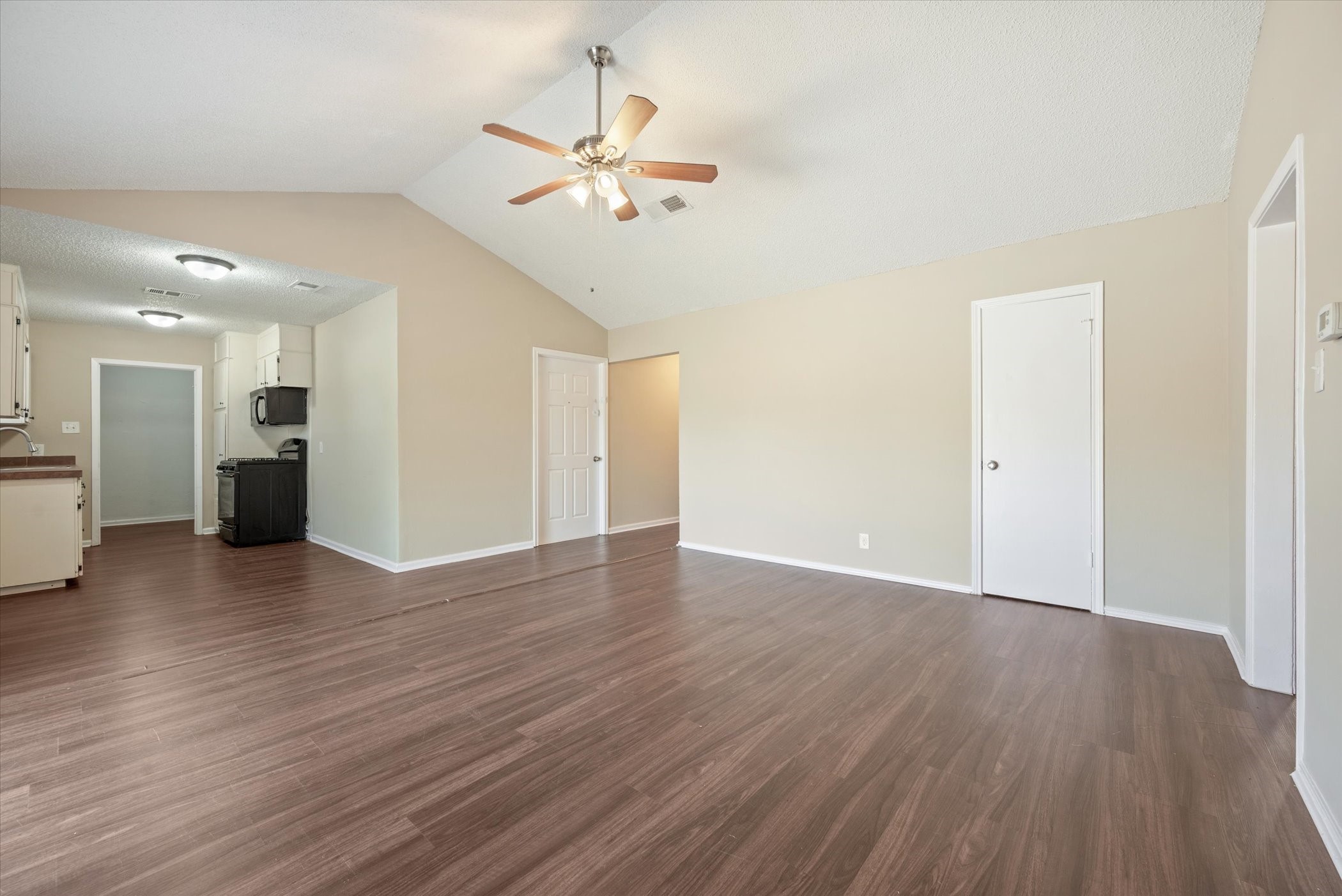 5945 Jackie Terrace