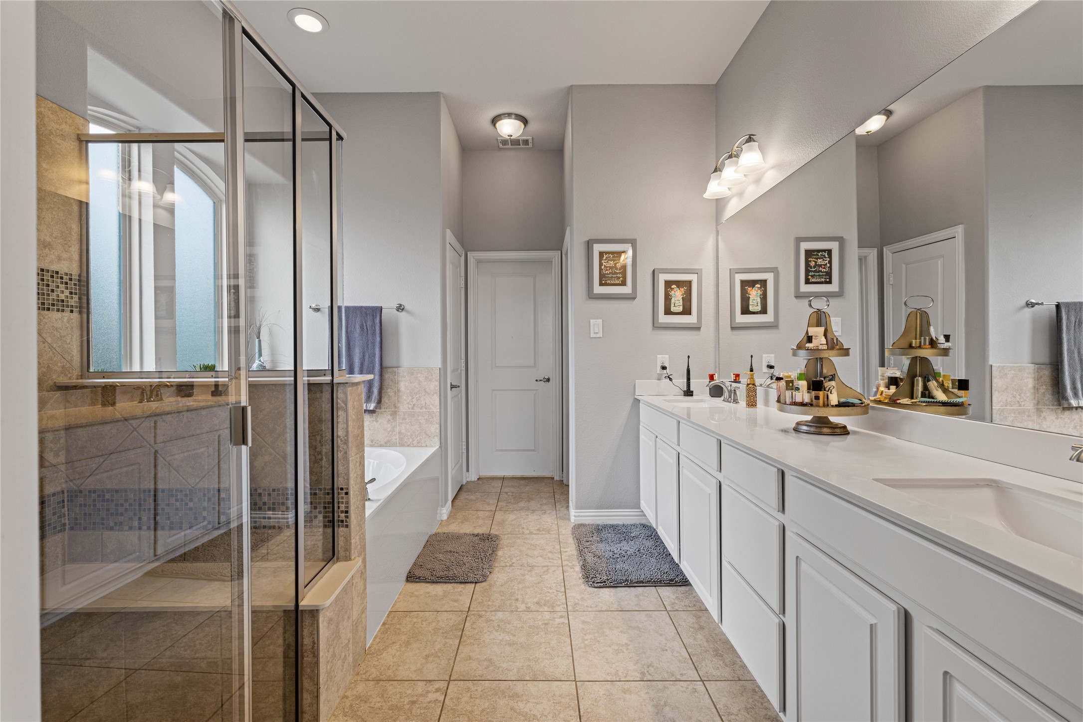 609 Mangrove Trail