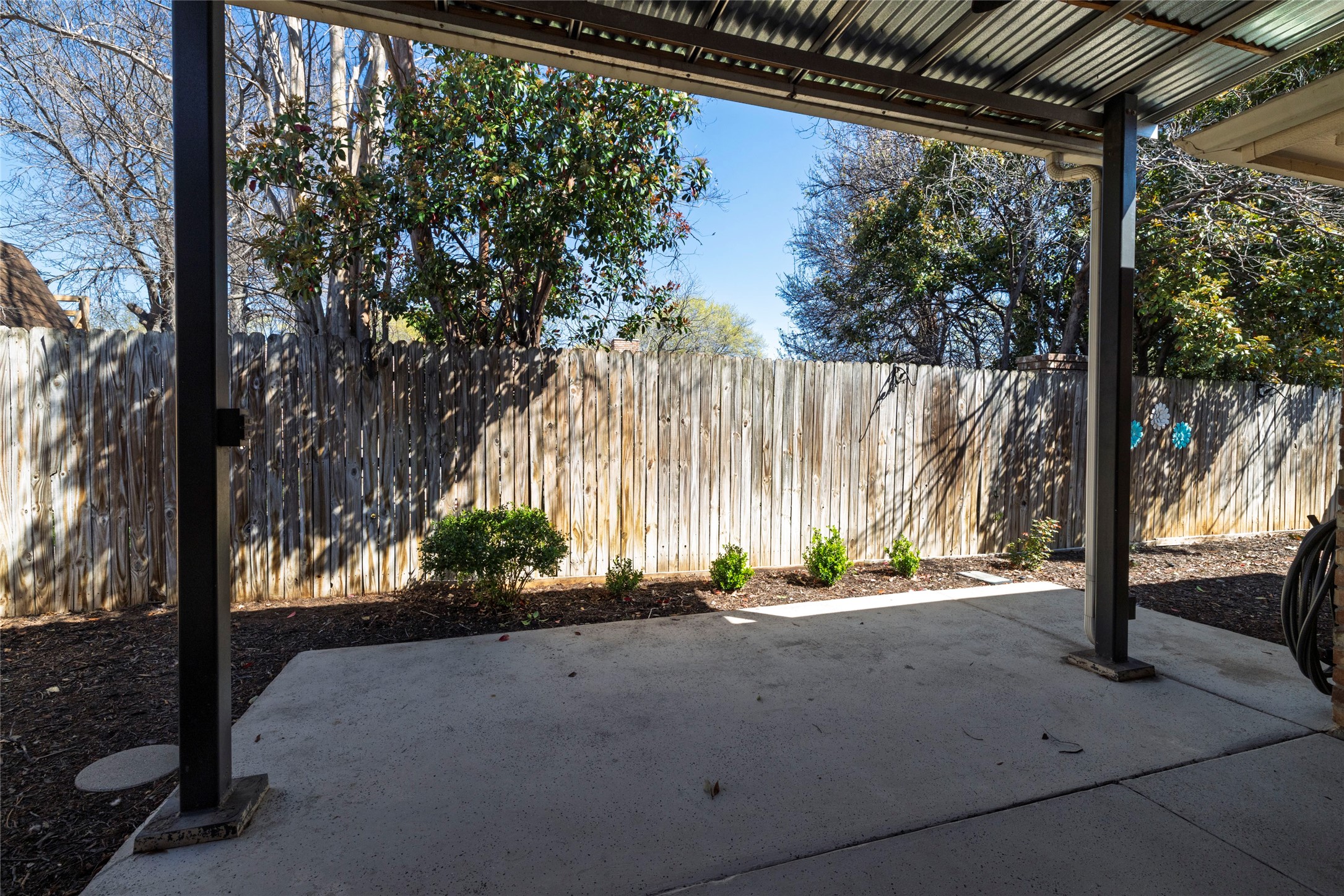 1929 Pine Ridge Drive