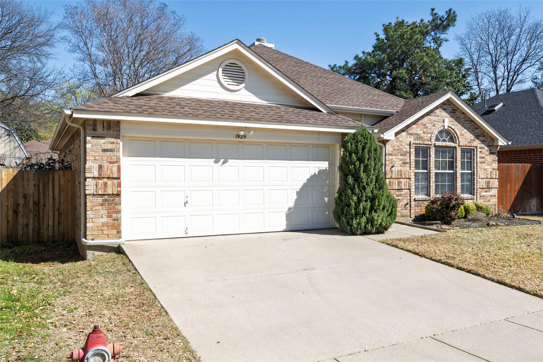 1929 Pine Ridge Drive
