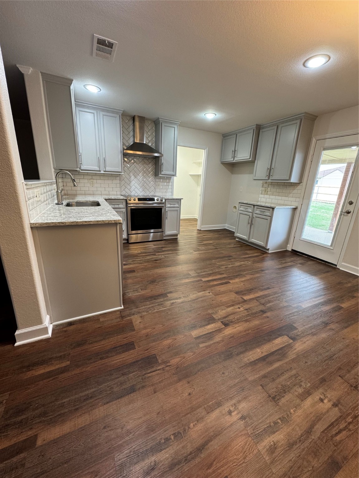 1432 Keith Court