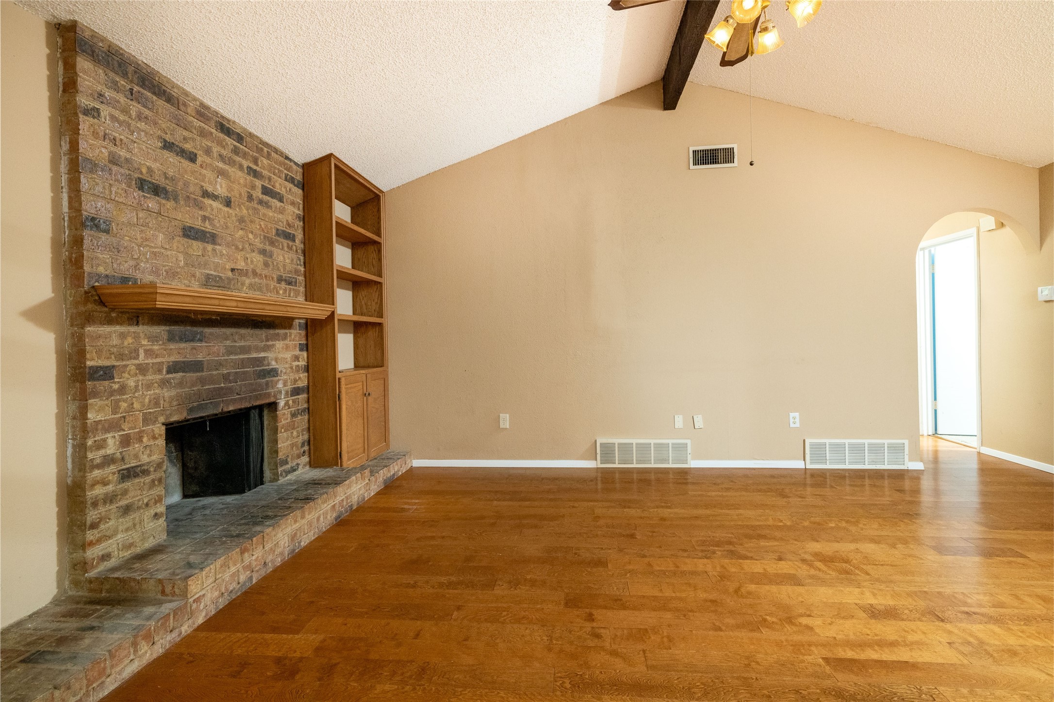 7921 Shannon Lane