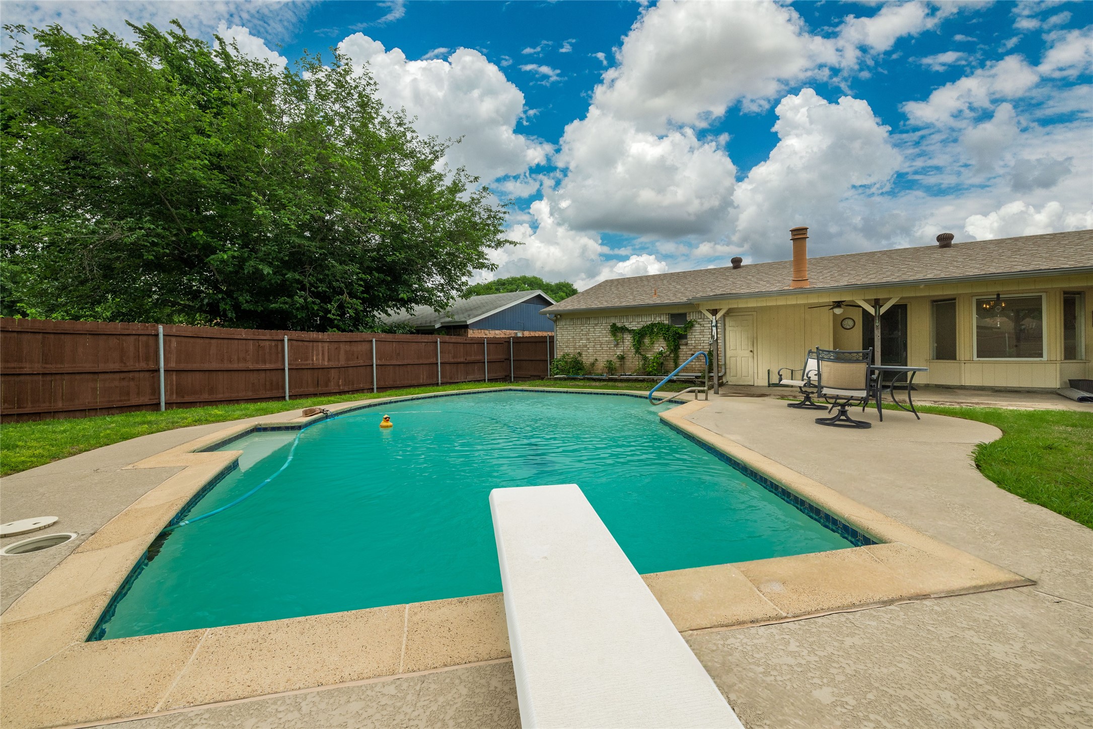 7921 Shannon Lane