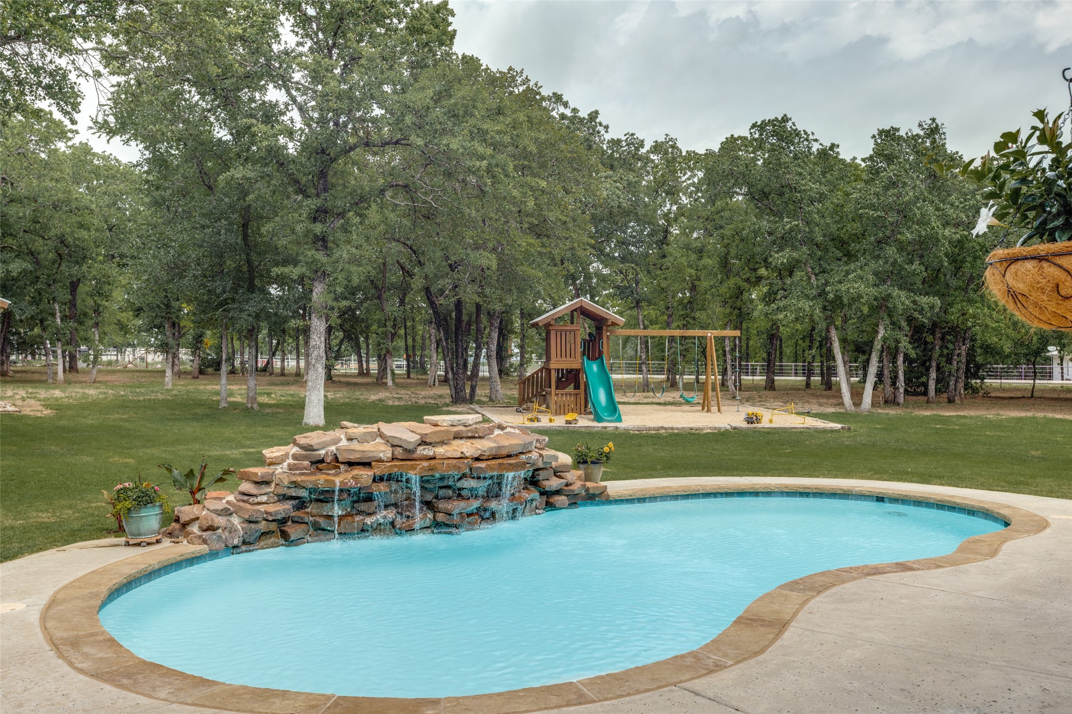 104 Tanglewood Drive