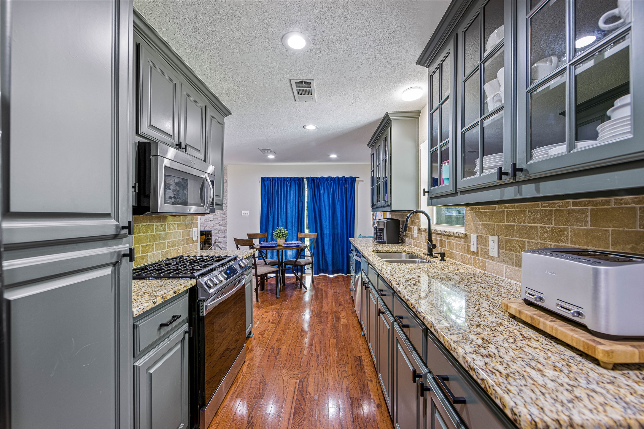 10508 Cromwell Drive