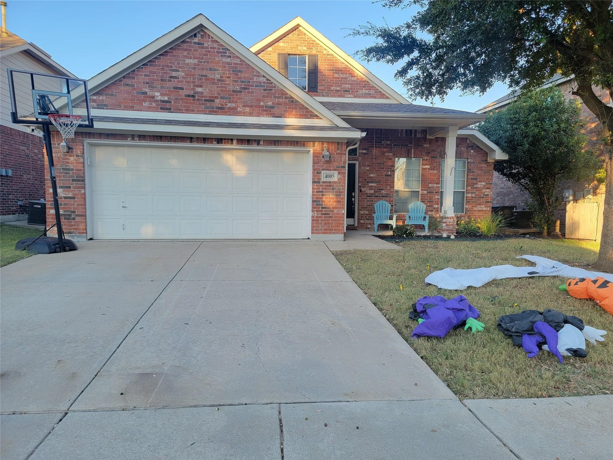 4005 Summerhill Lane