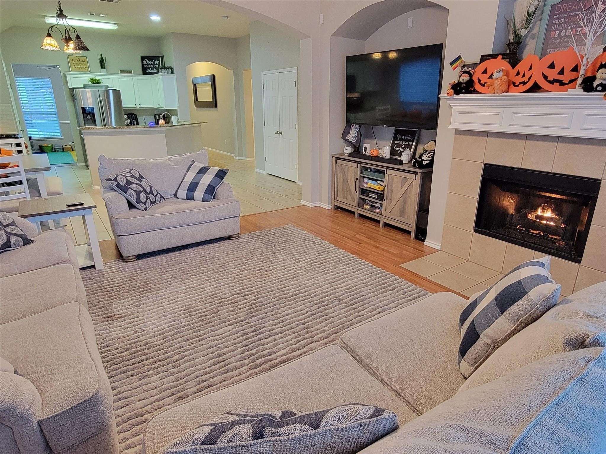 4005 Summerhill Lane
