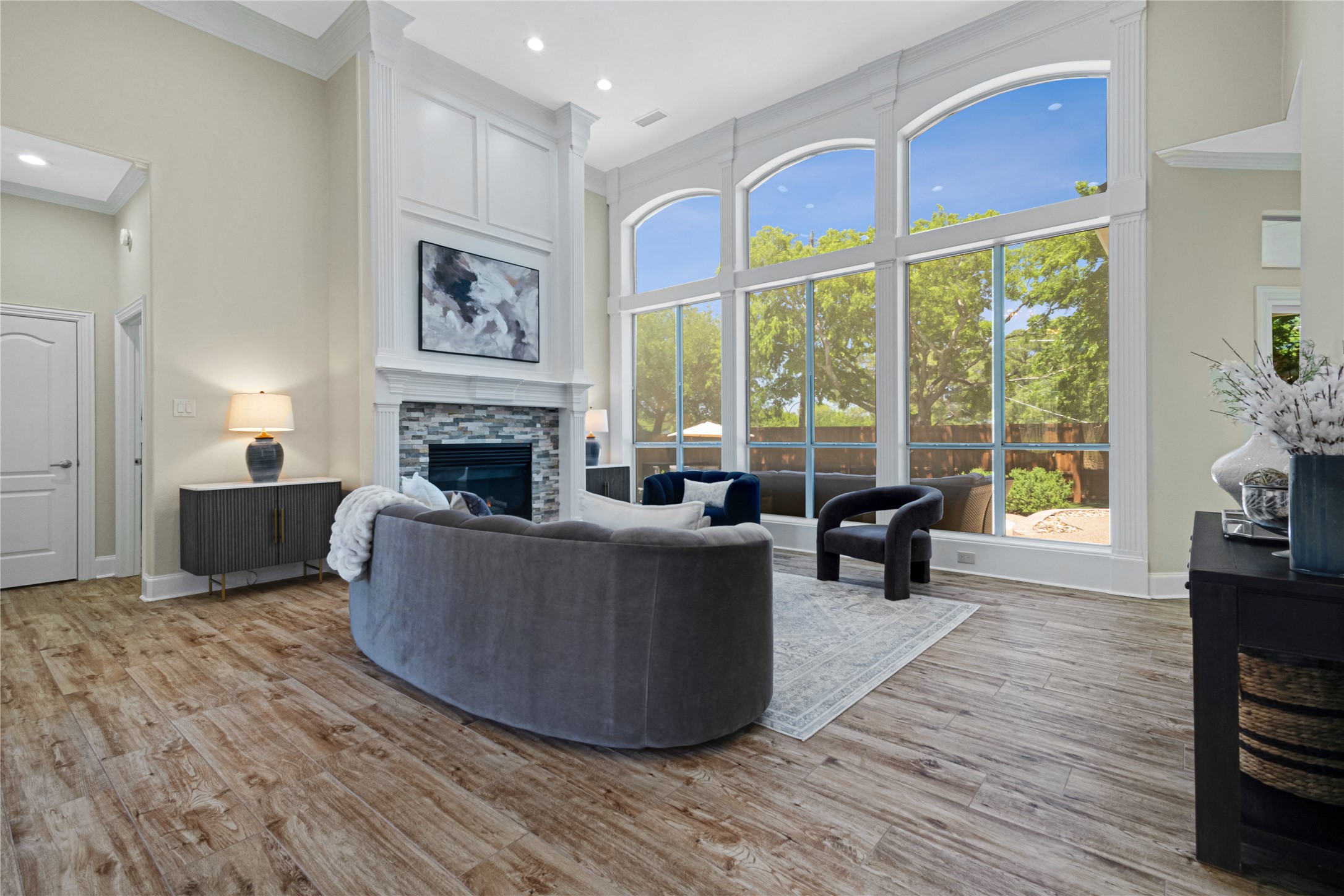901 Canterbury Lane