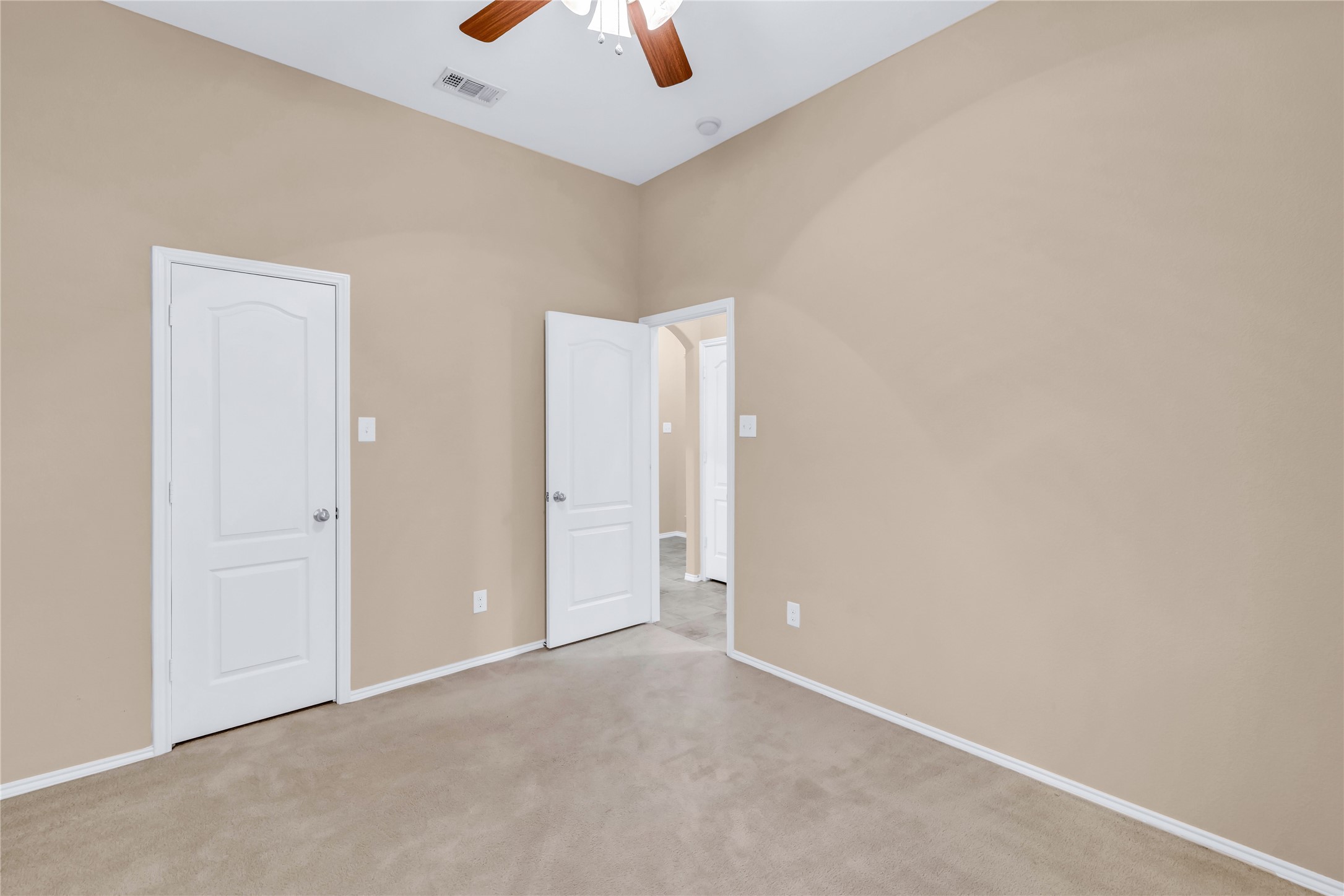 5228 Hilcroft Road