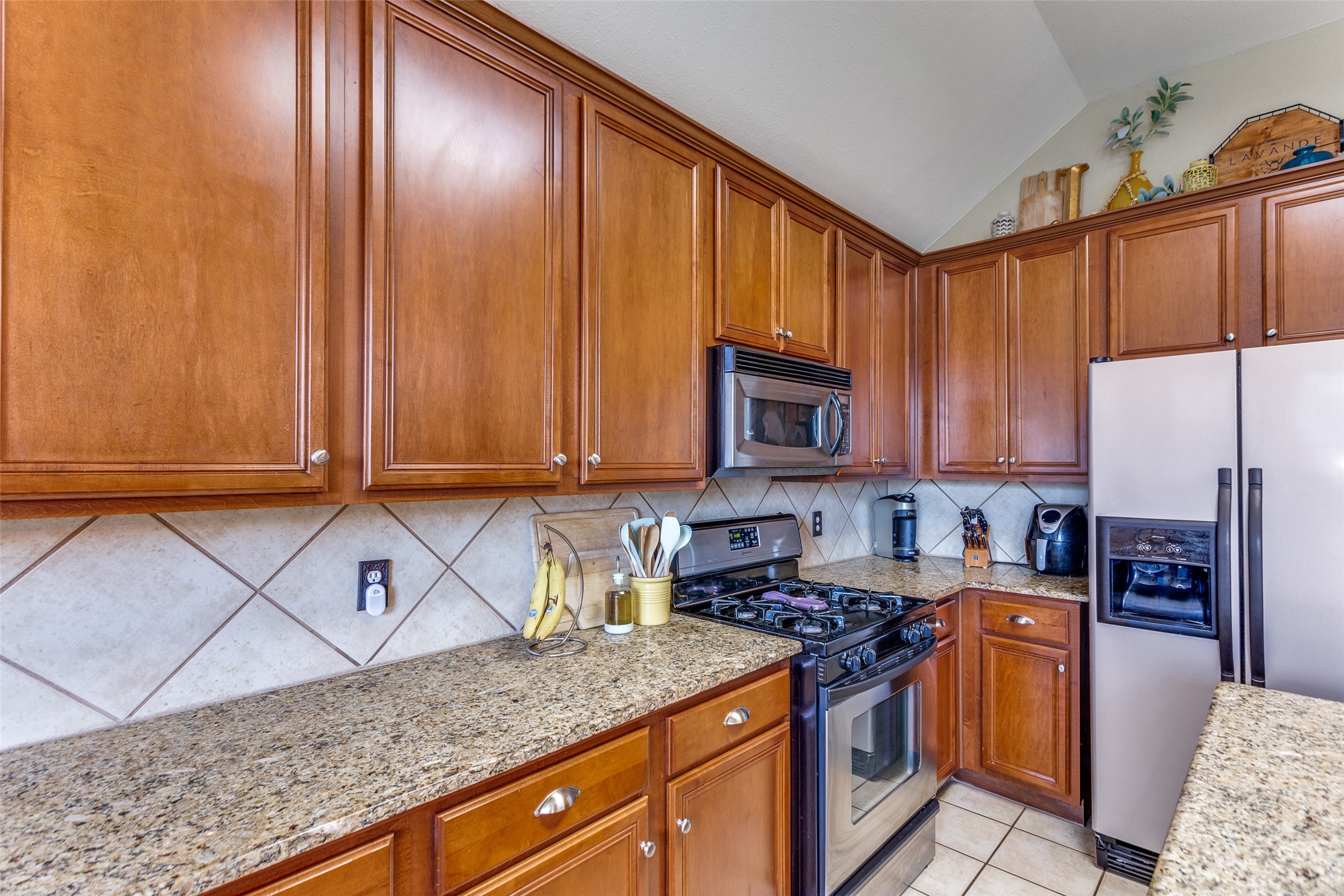 3716 Queenswood Court