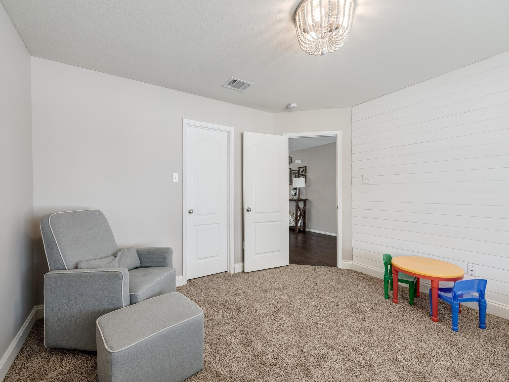 4816 Blue Top Drive