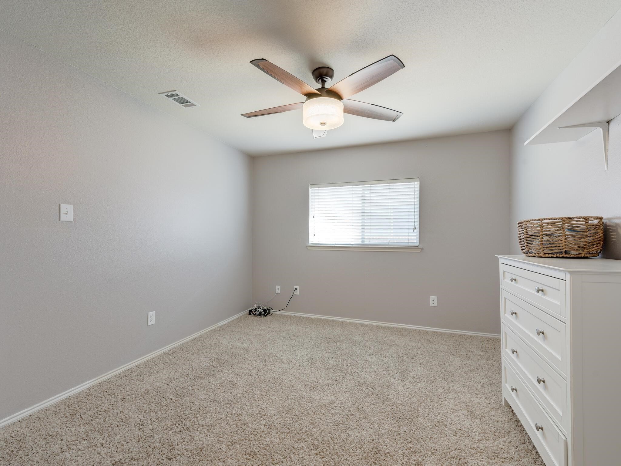 4816 Blue Top Drive