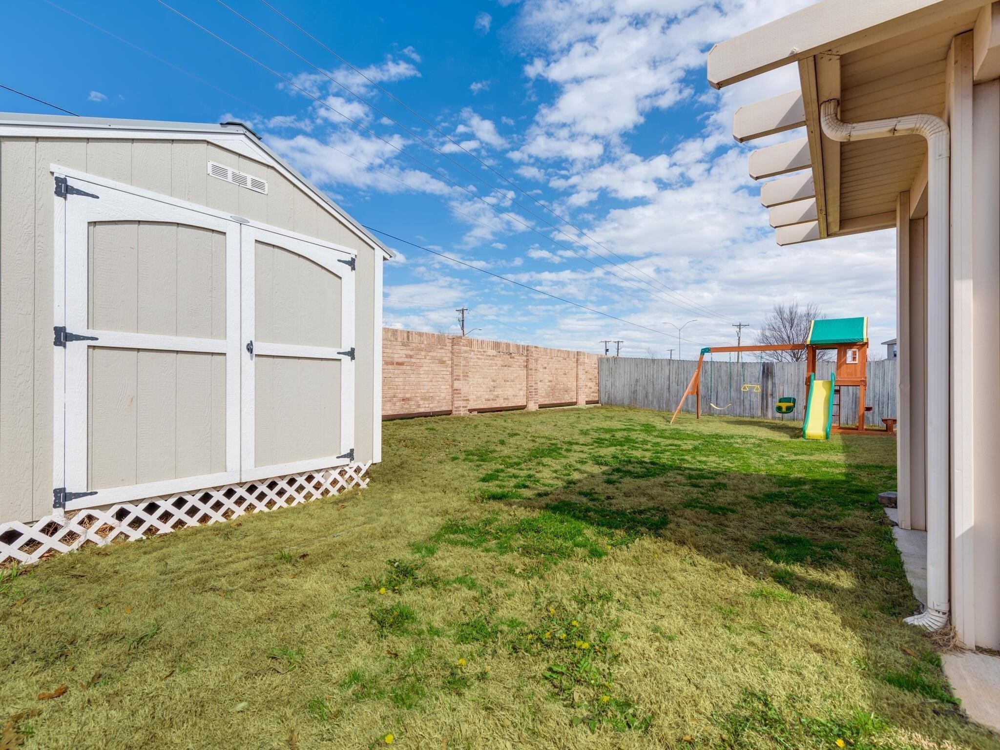 4816 Blue Top Drive
