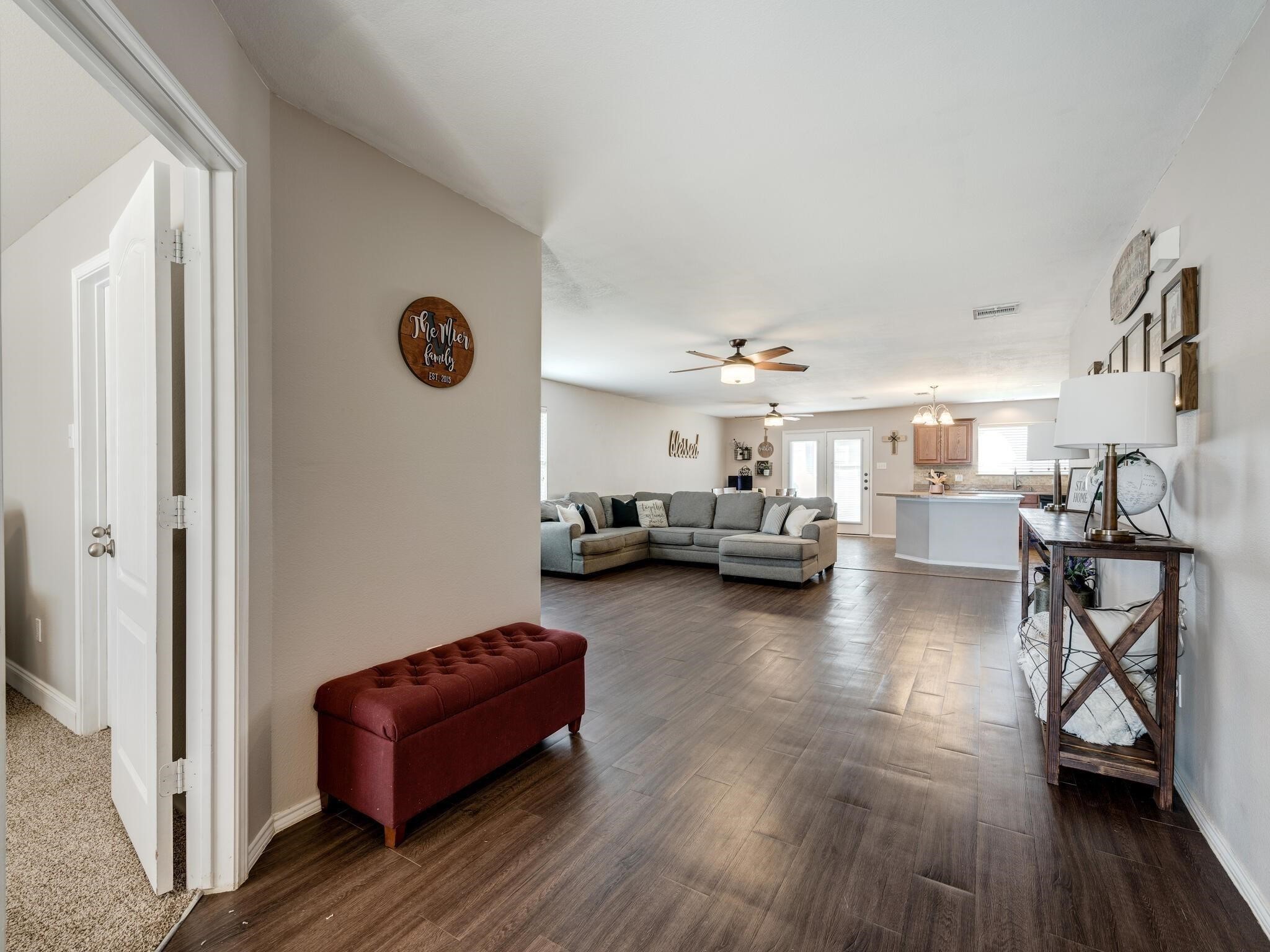 4816 Blue Top Drive