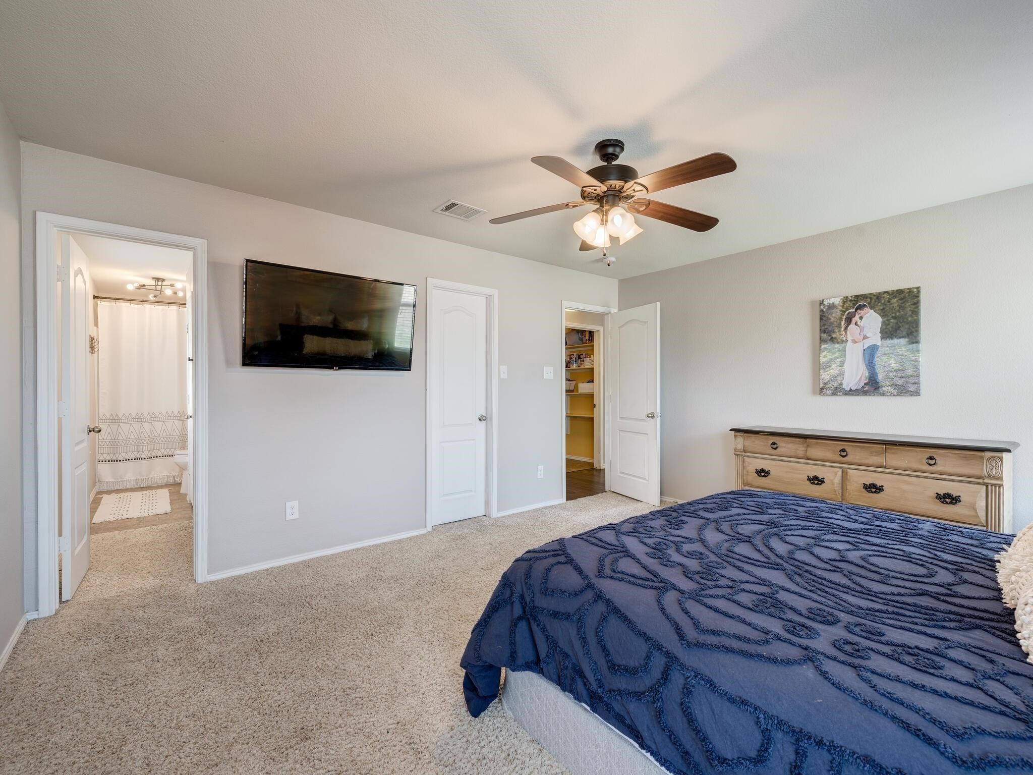 4816 Blue Top Drive