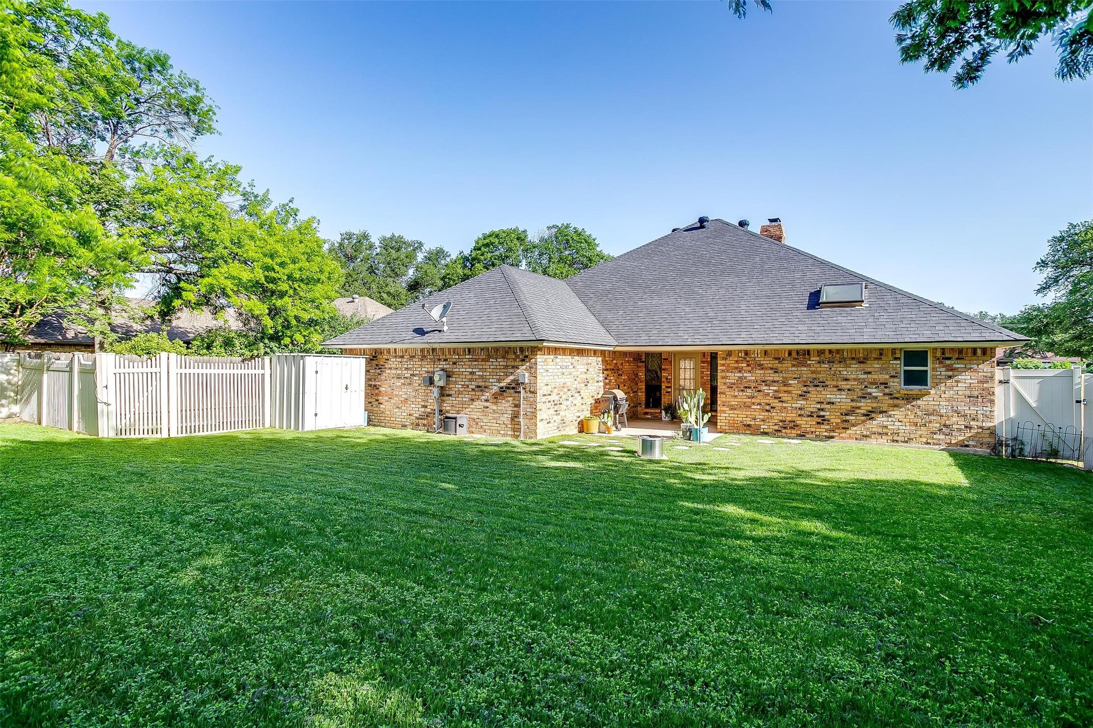 4109 Willow Way Road