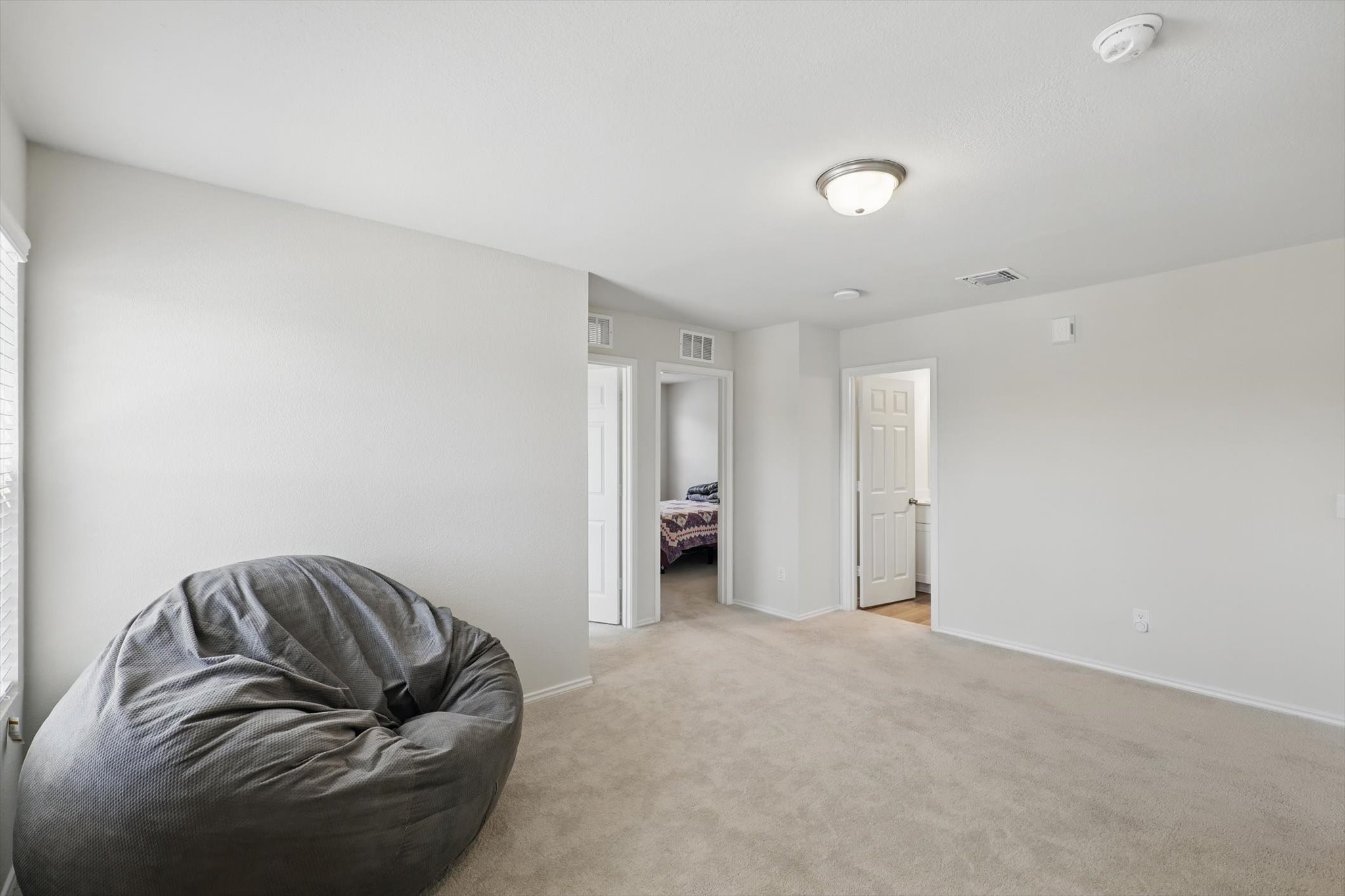 1012 Binney