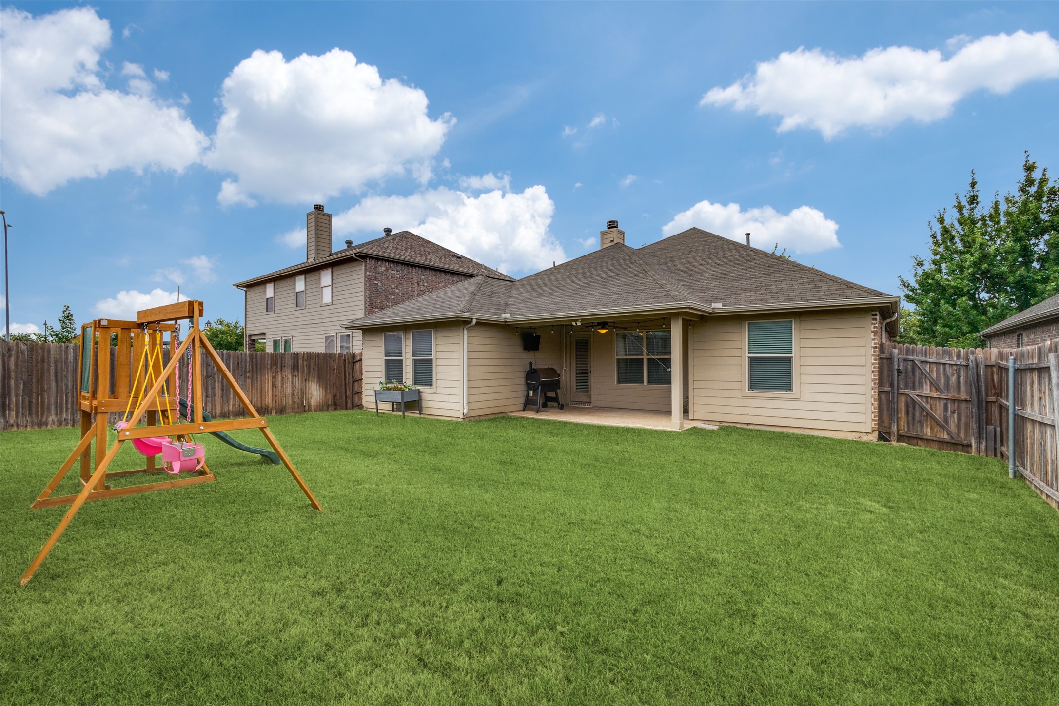 3545 Twin Pines Drive