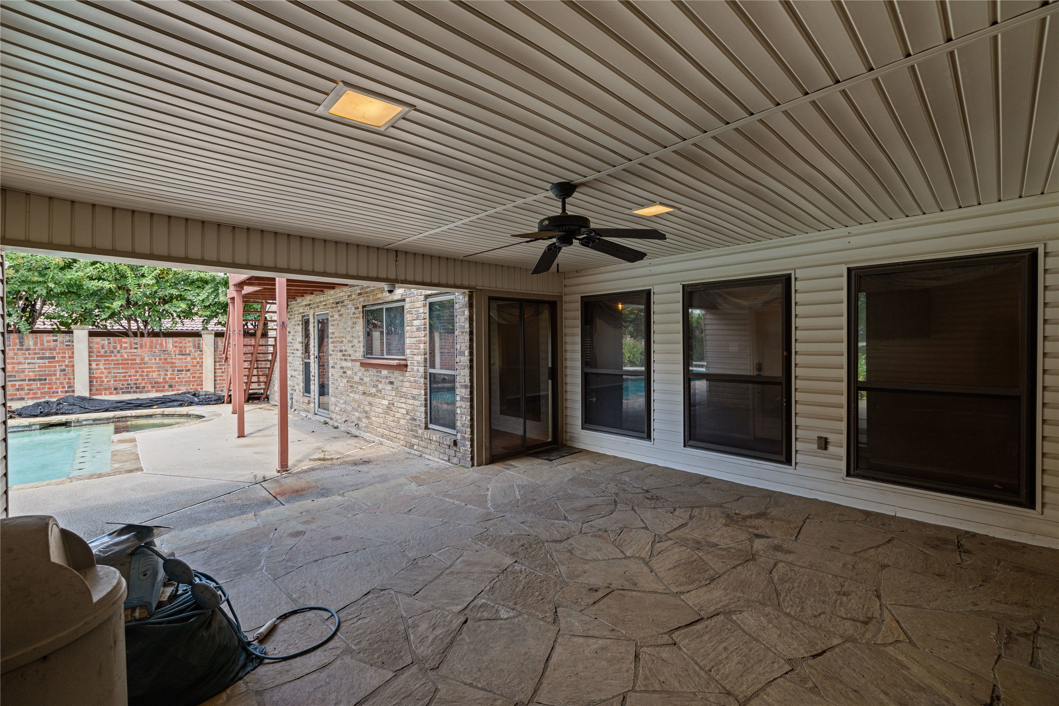 3827 Ashbury Lane