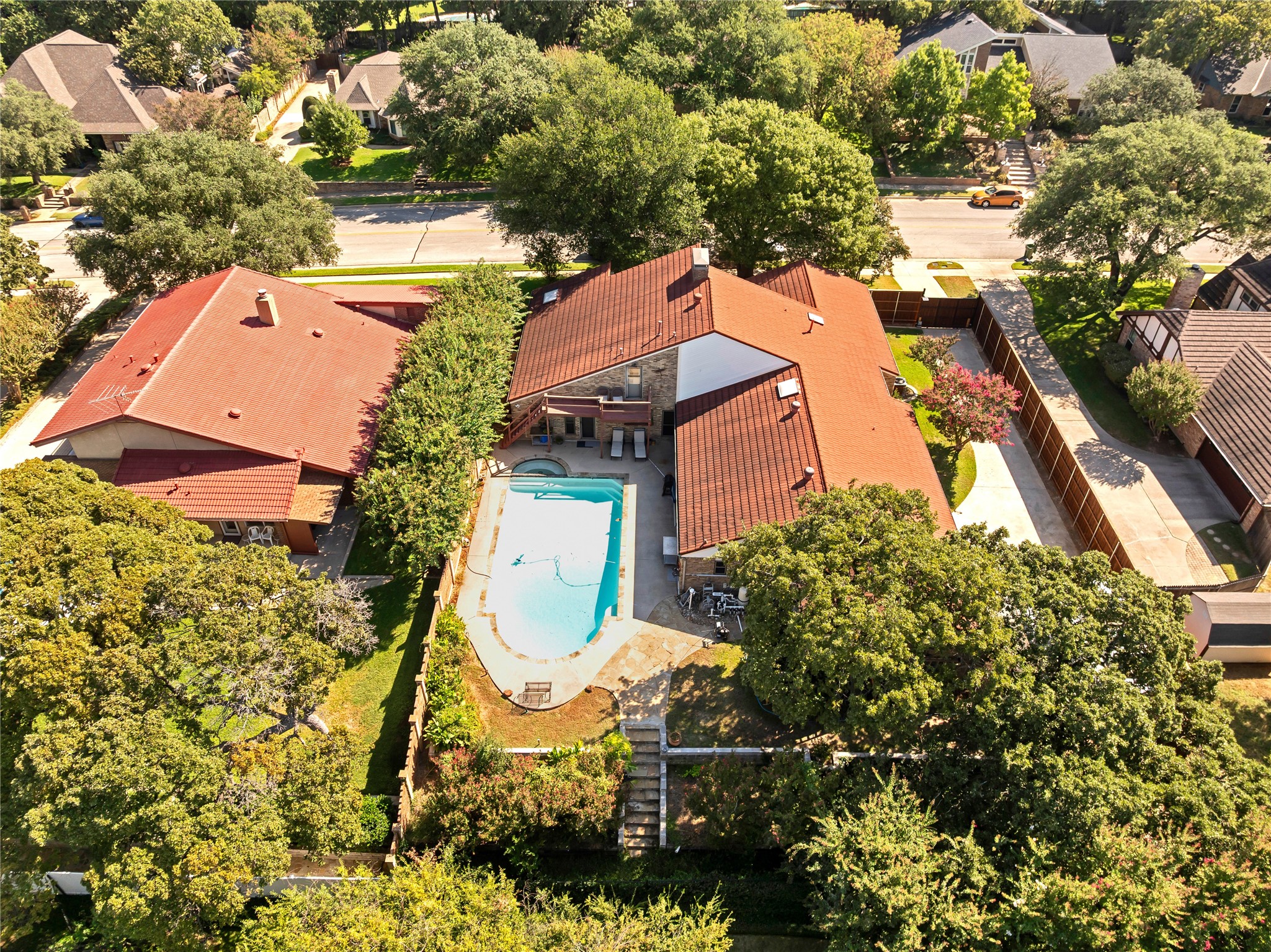 3827 Ashbury Lane