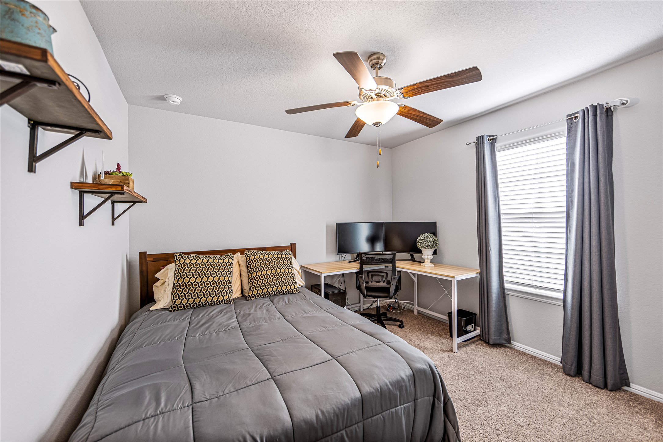 8816 Landergin Mesa Drive