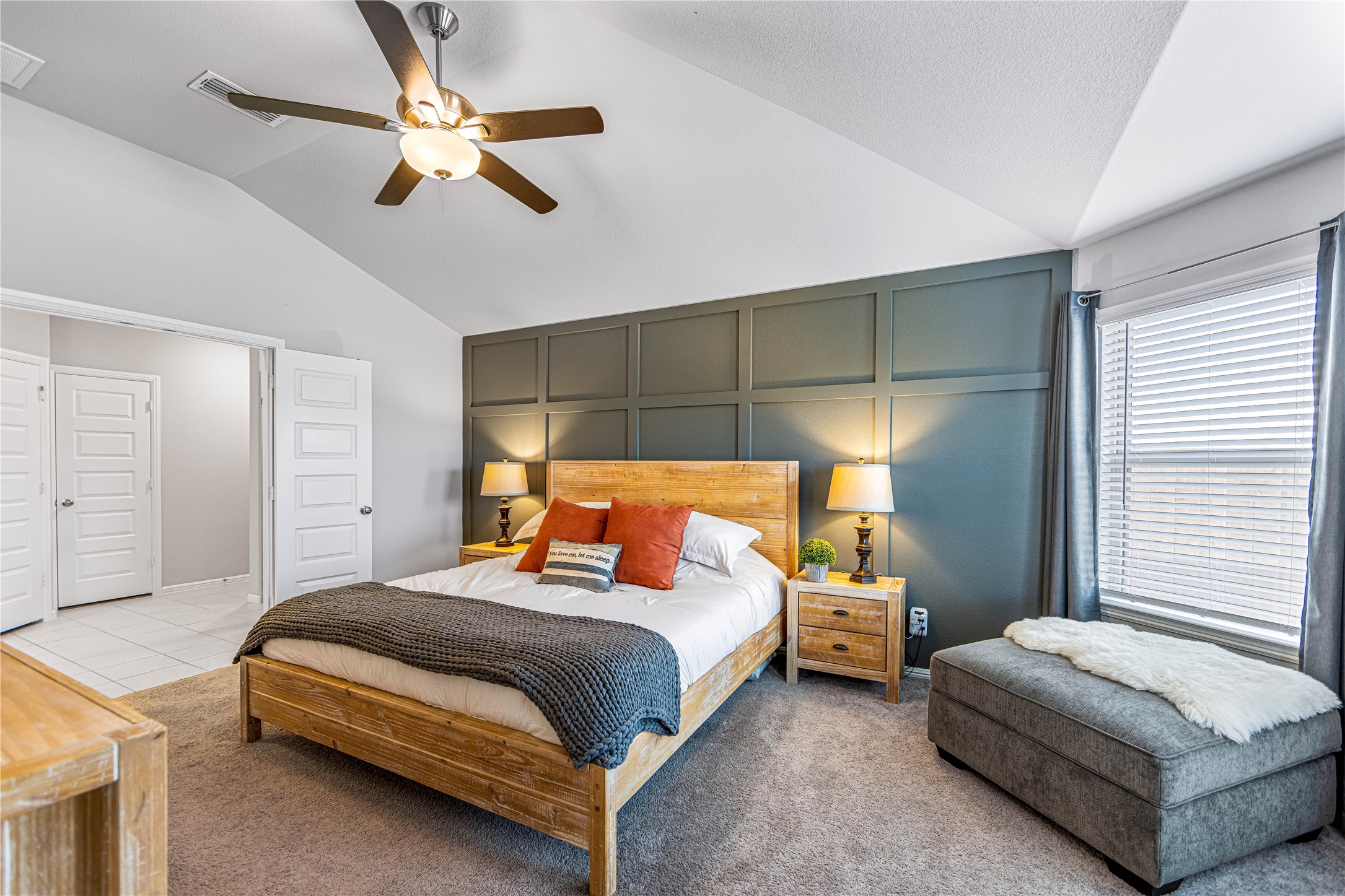 8816 Landergin Mesa Drive