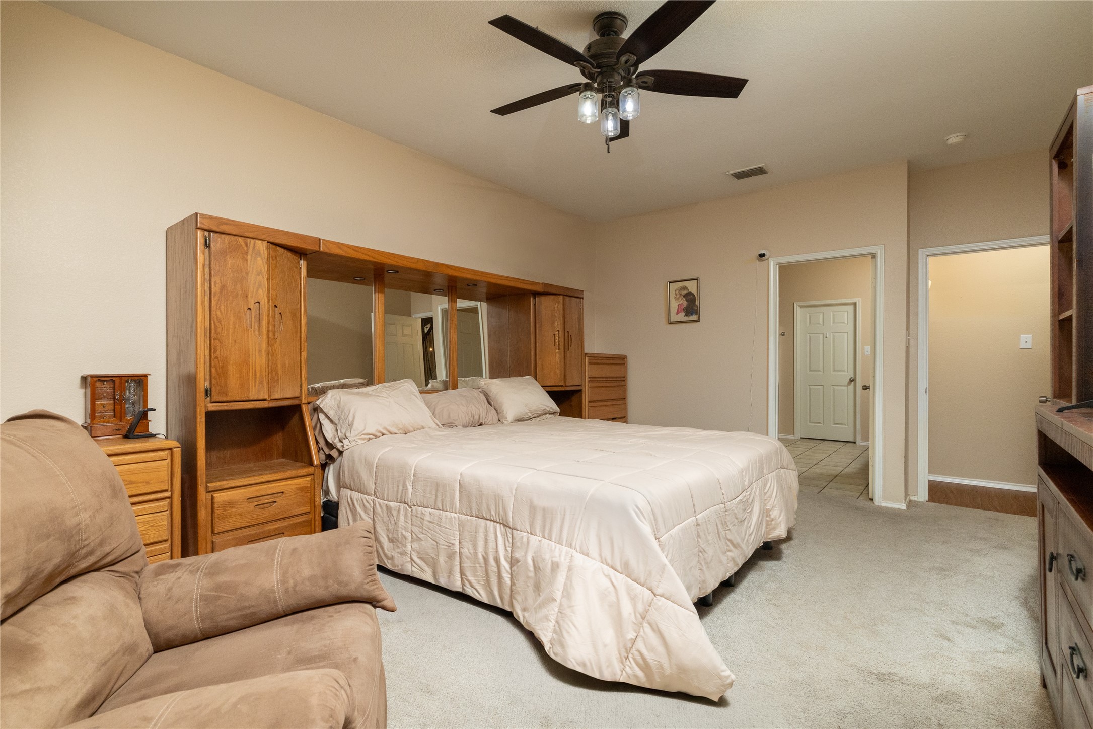 9801 Rimstone Drive