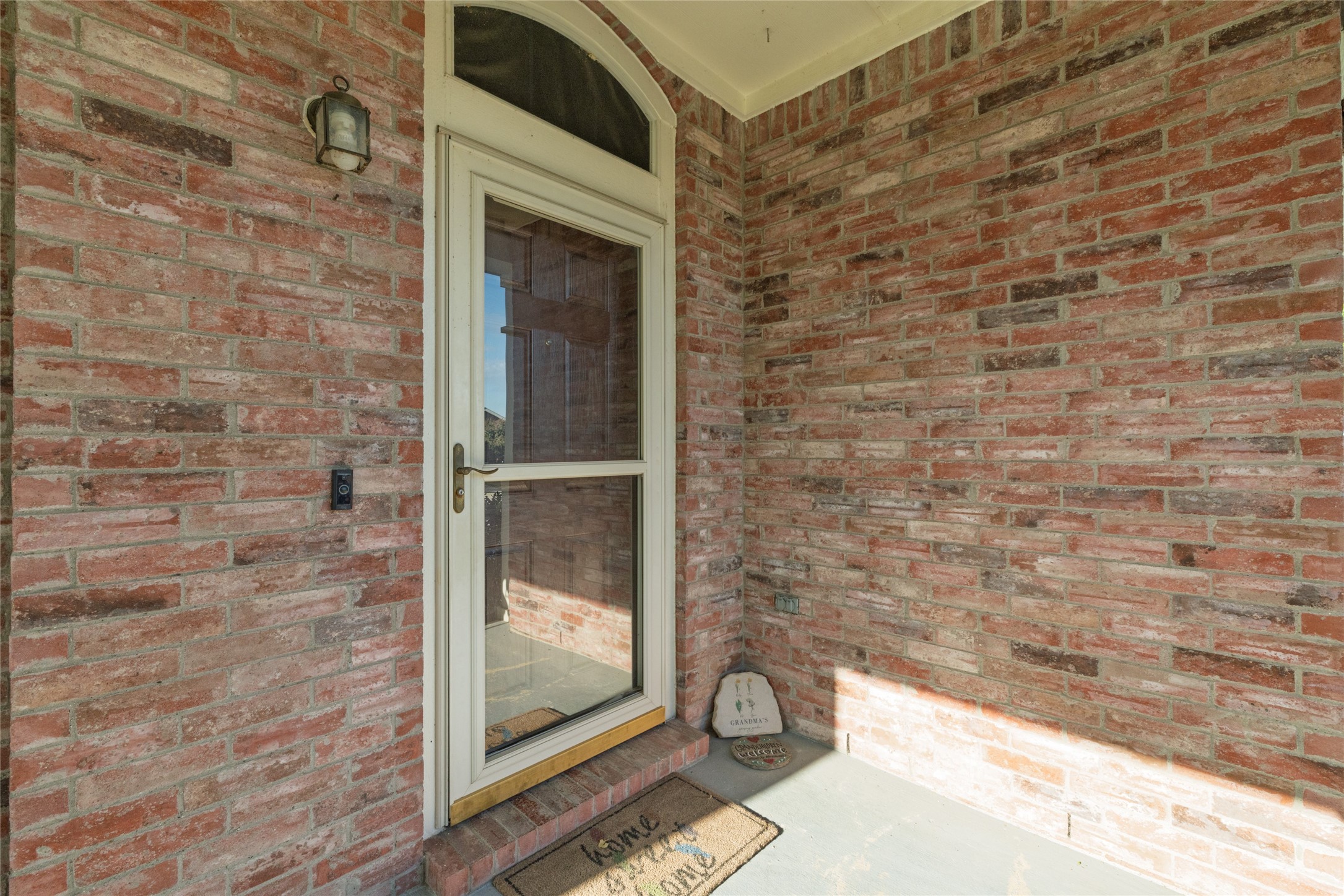9801 Rimstone Drive