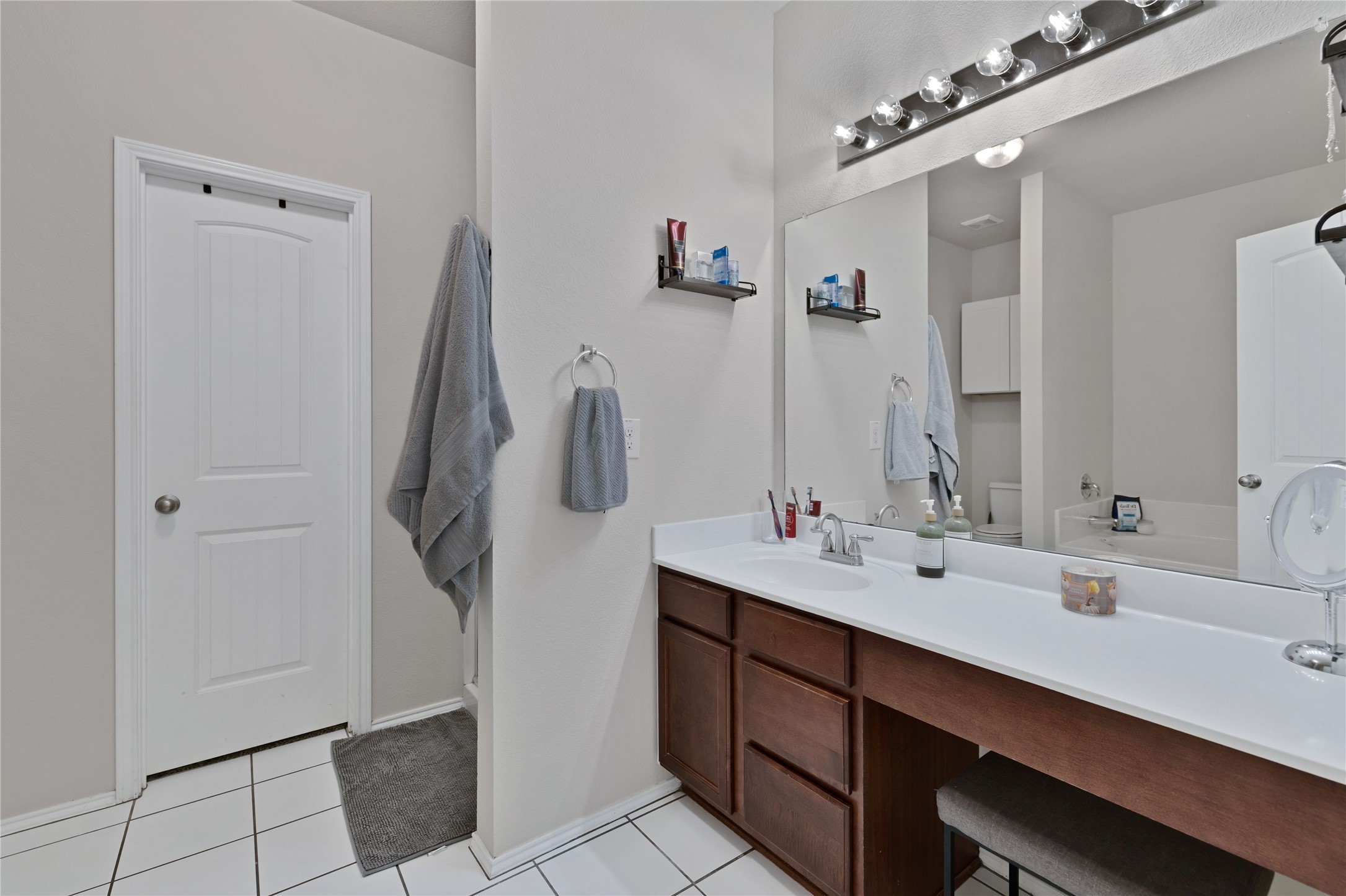 8629 Star Thistle Drive