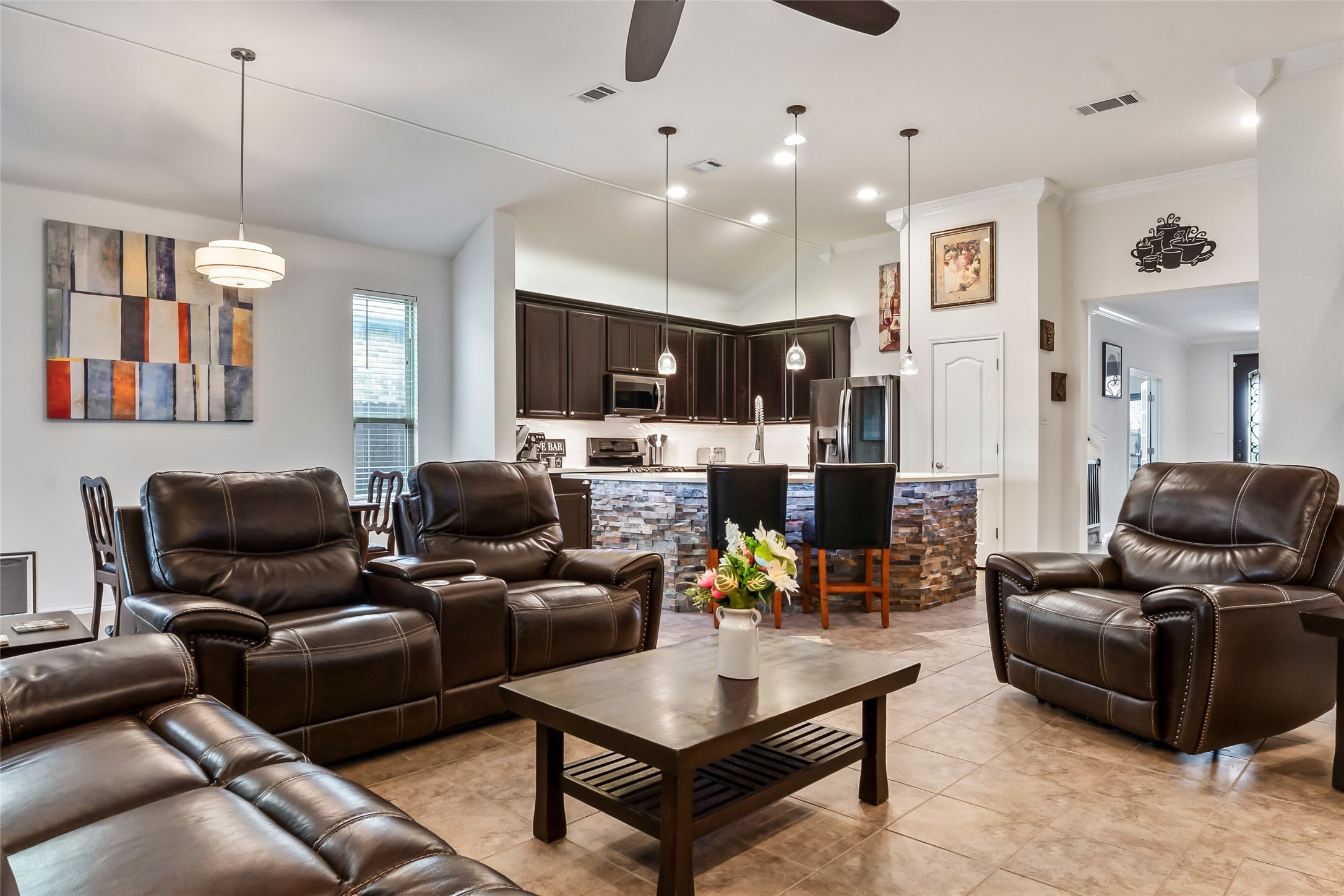 5617 Ridge Lake Drive