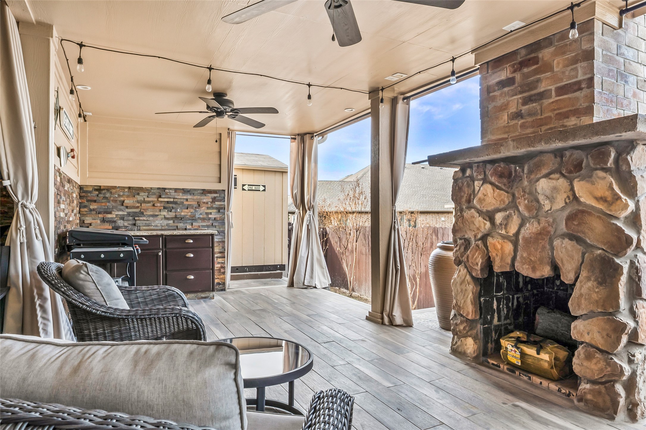 5617 Ridge Lake Drive