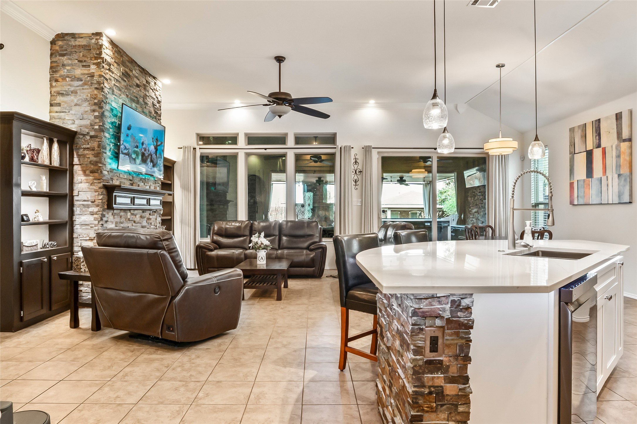 5617 Ridge Lake Drive