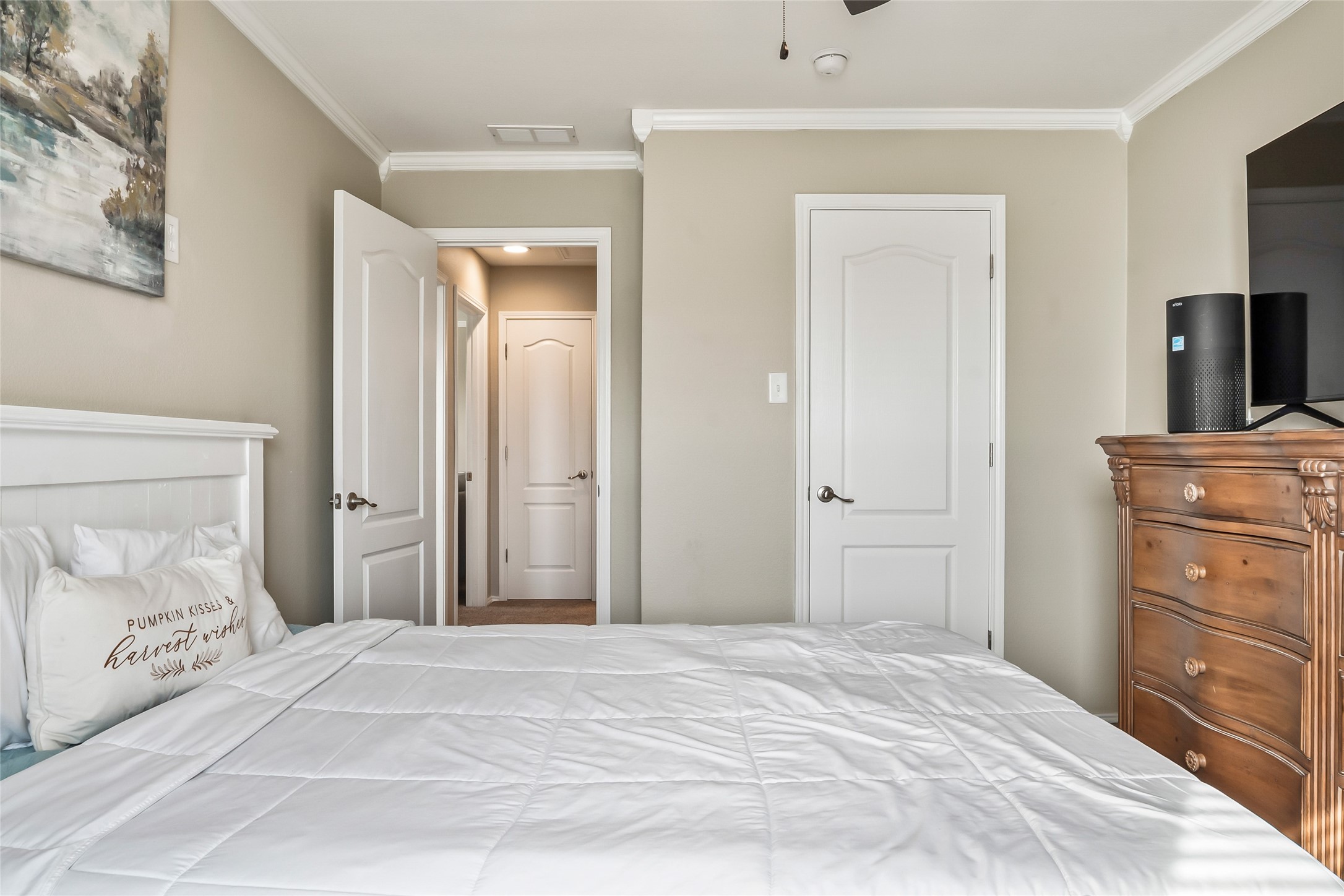 5617 Ridge Lake Drive