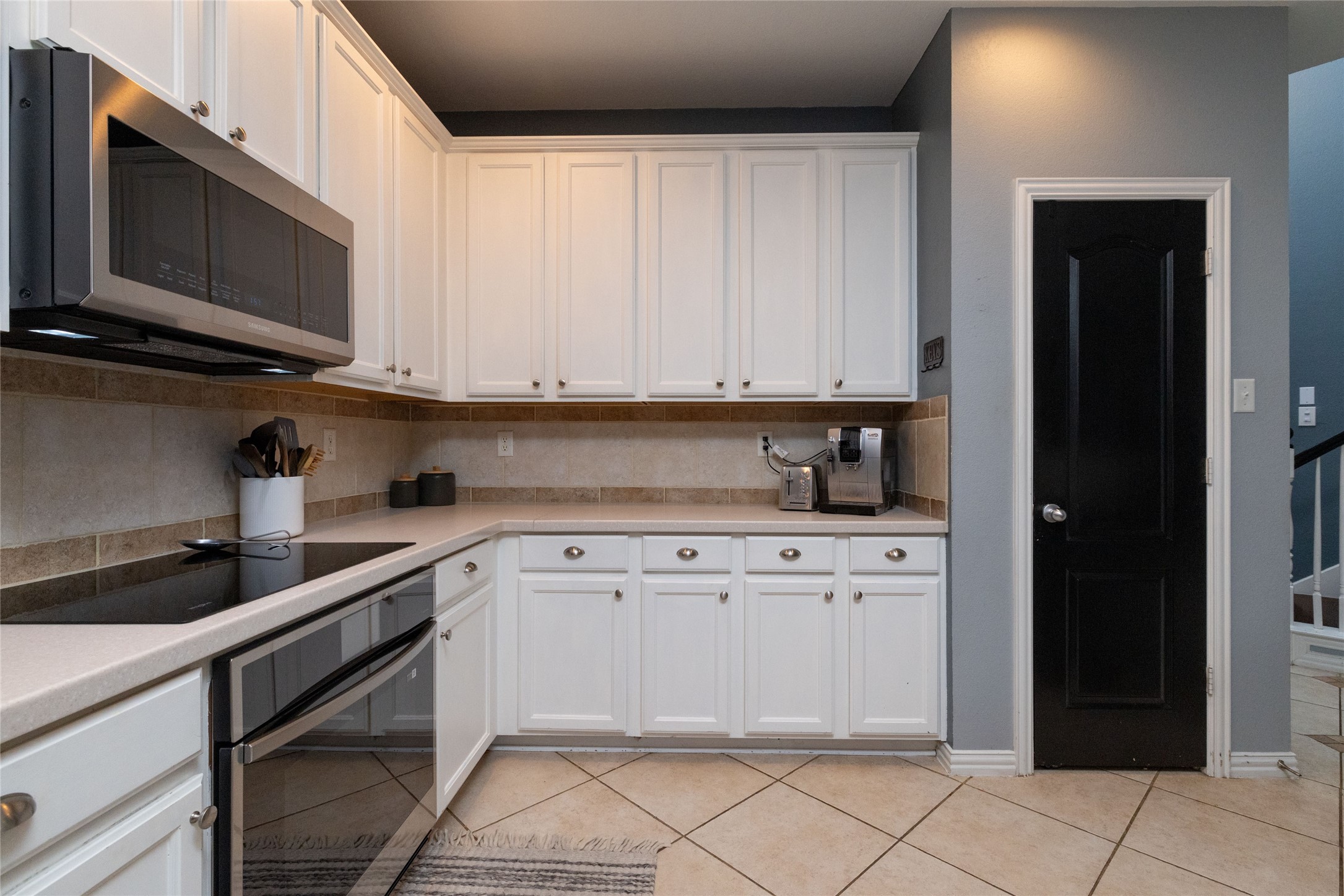 4932 Van Zandt Drive