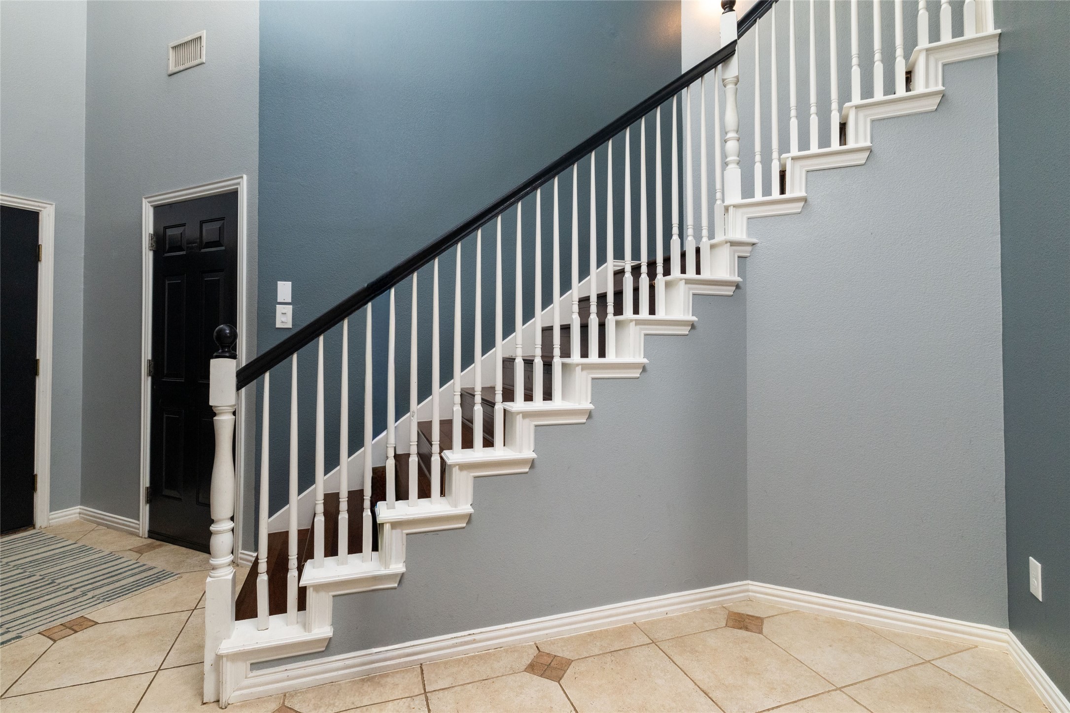 4932 Van Zandt Drive