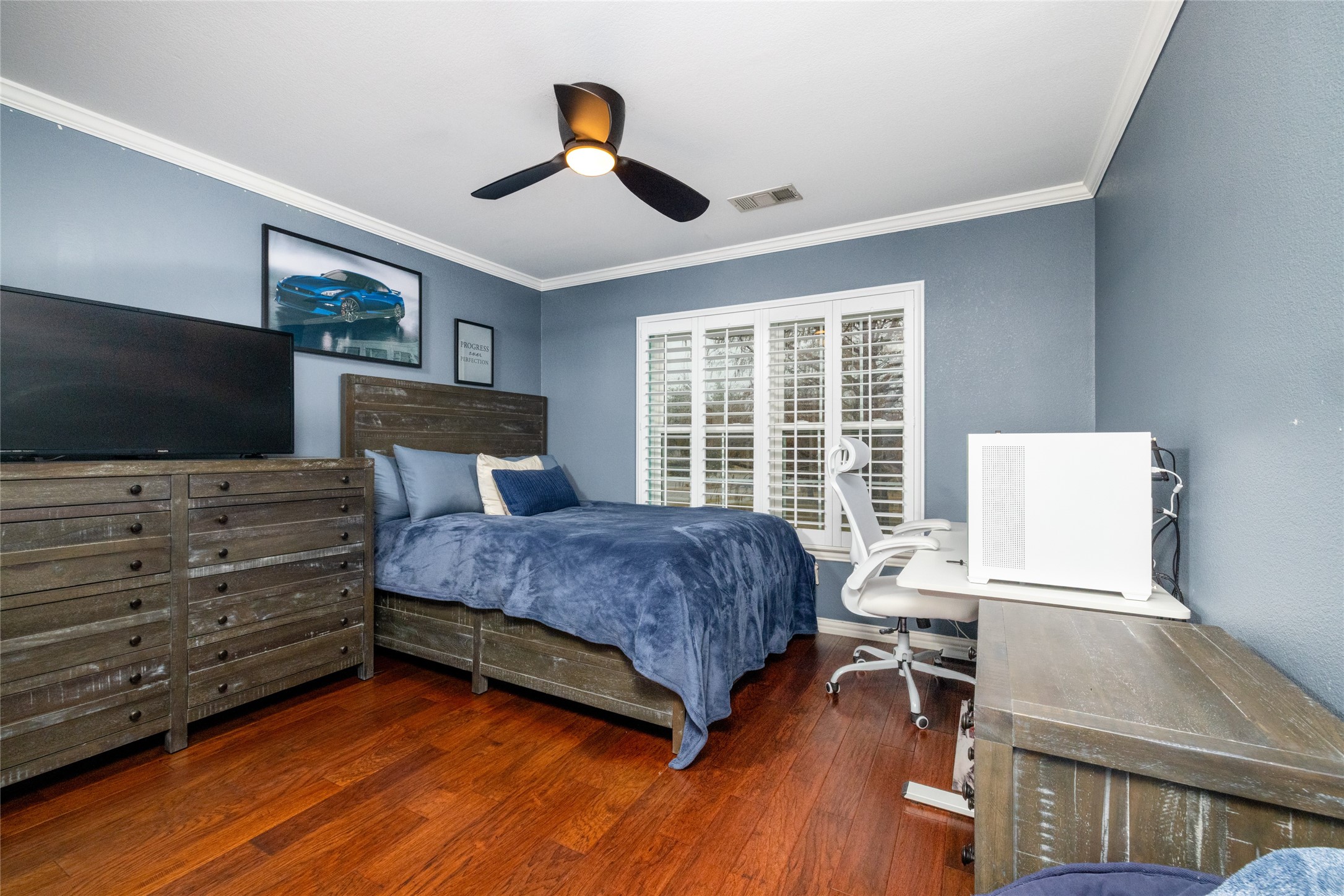 4932 Van Zandt Drive