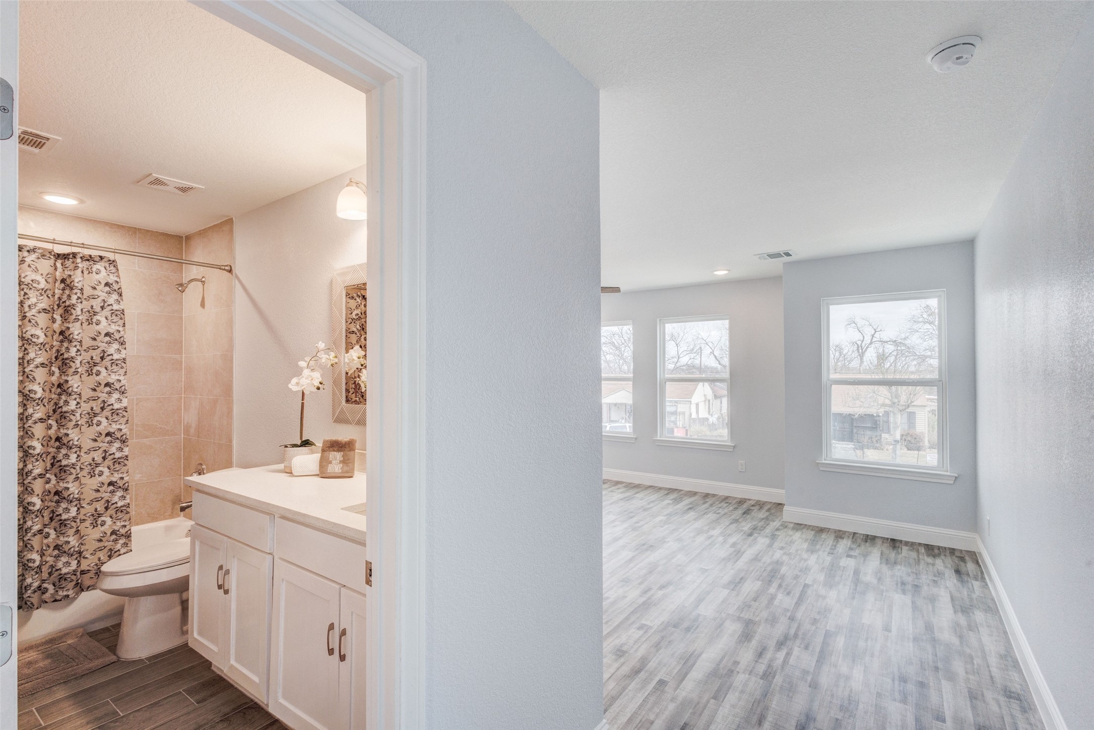 3101 Clinton Avenue Unit: TX