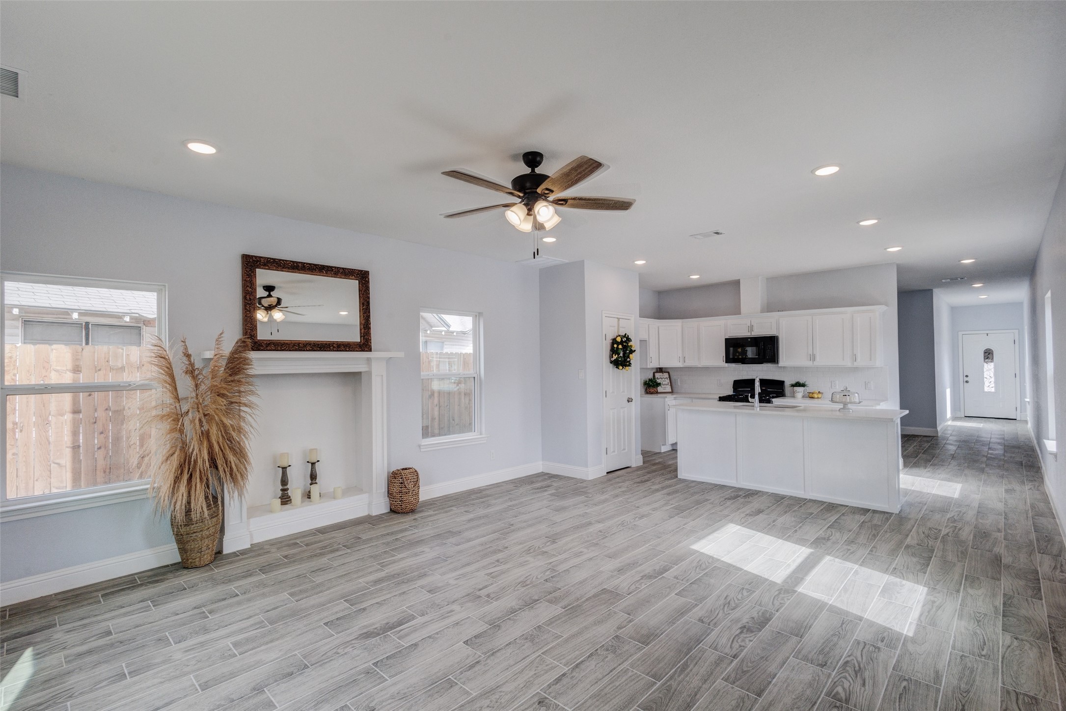 3101 Clinton Avenue Unit: TX