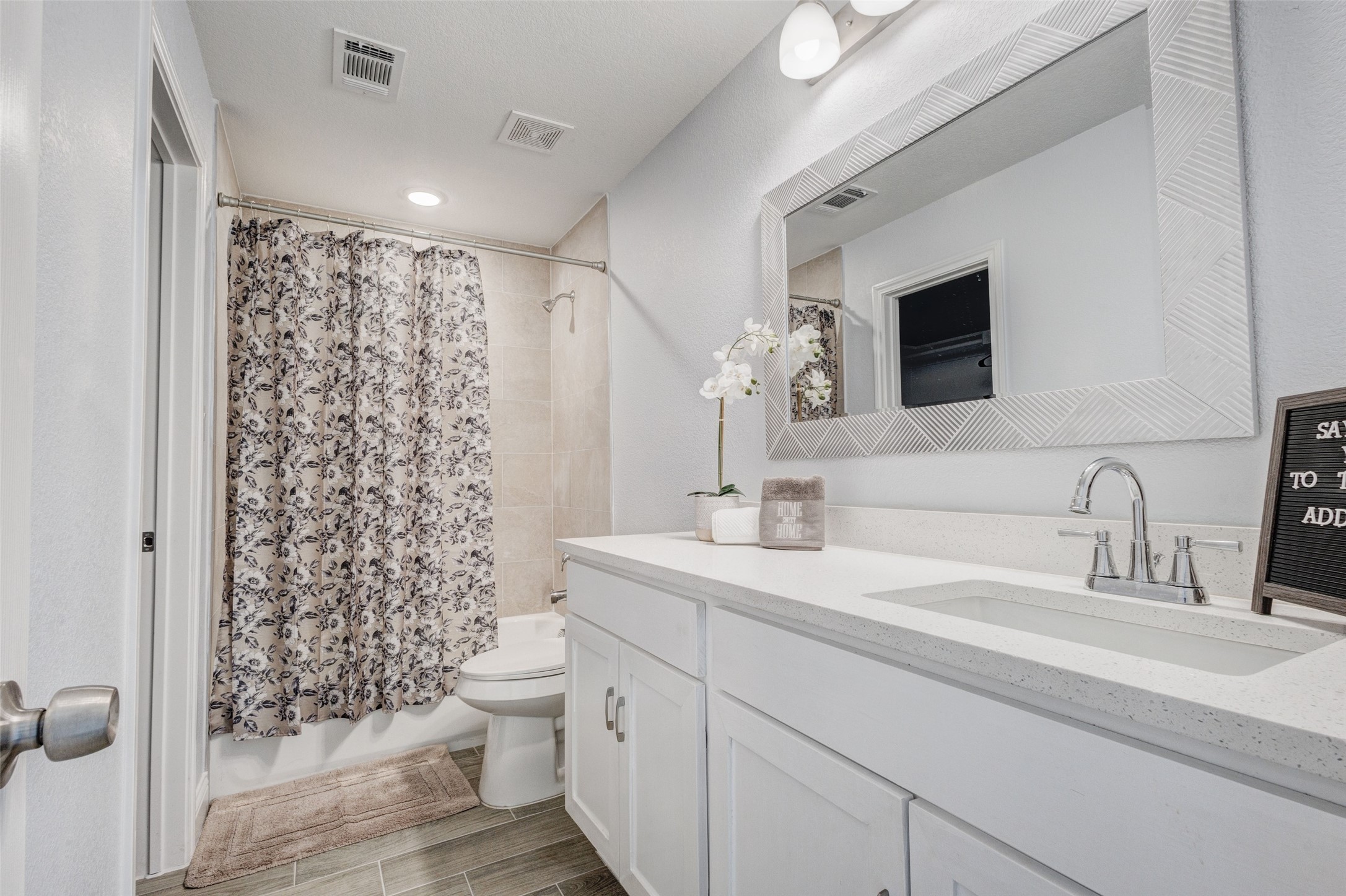 3101 Clinton Avenue Unit: TX