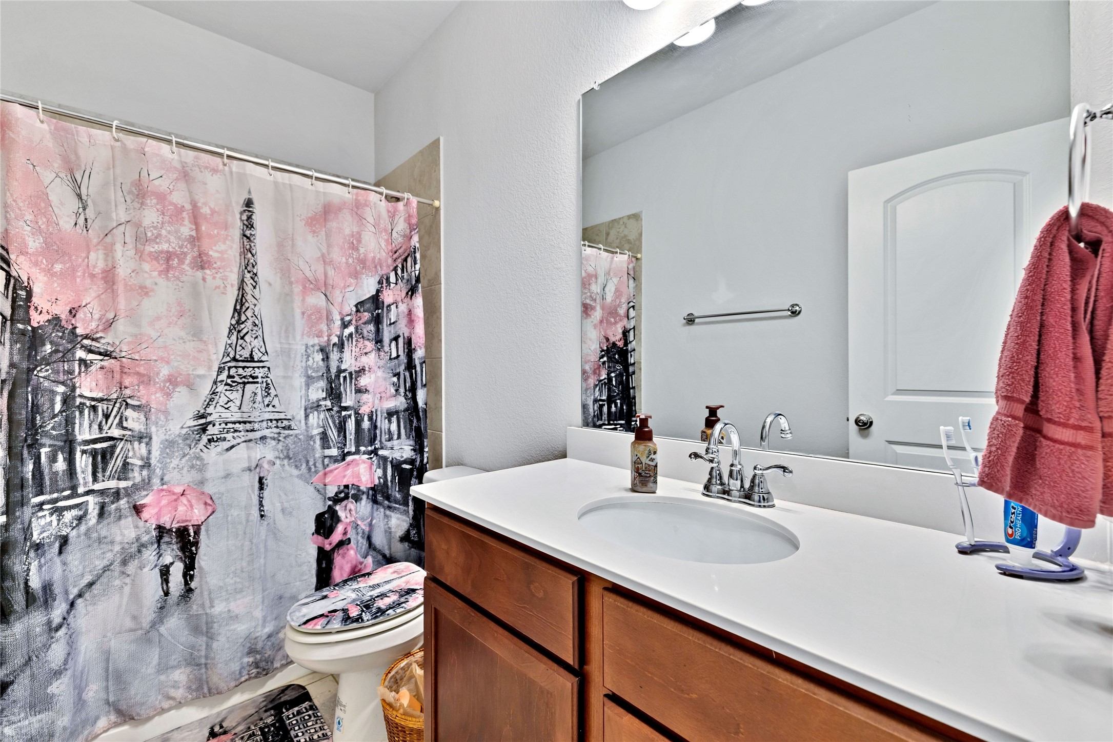 8116 Pistache Avenue