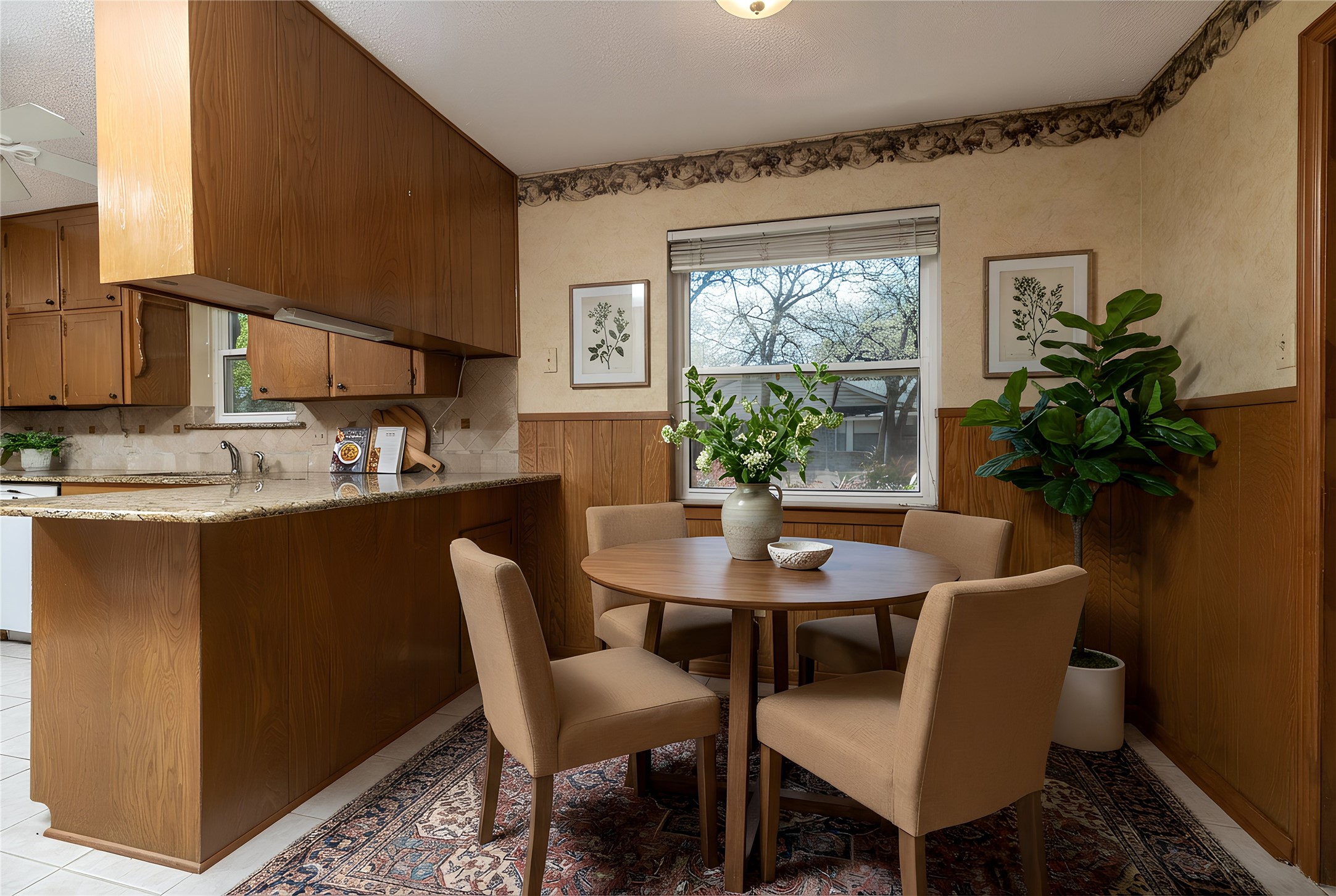 944 Mountain Terrace