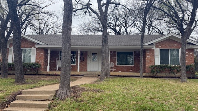 944 Mountain Terrace