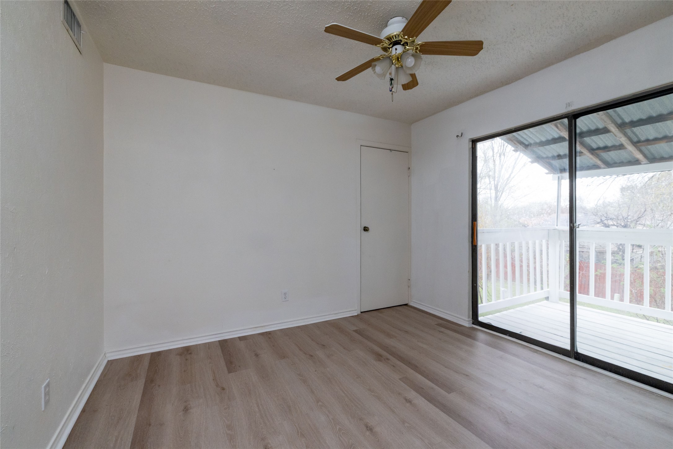 522 Royal Valley Road