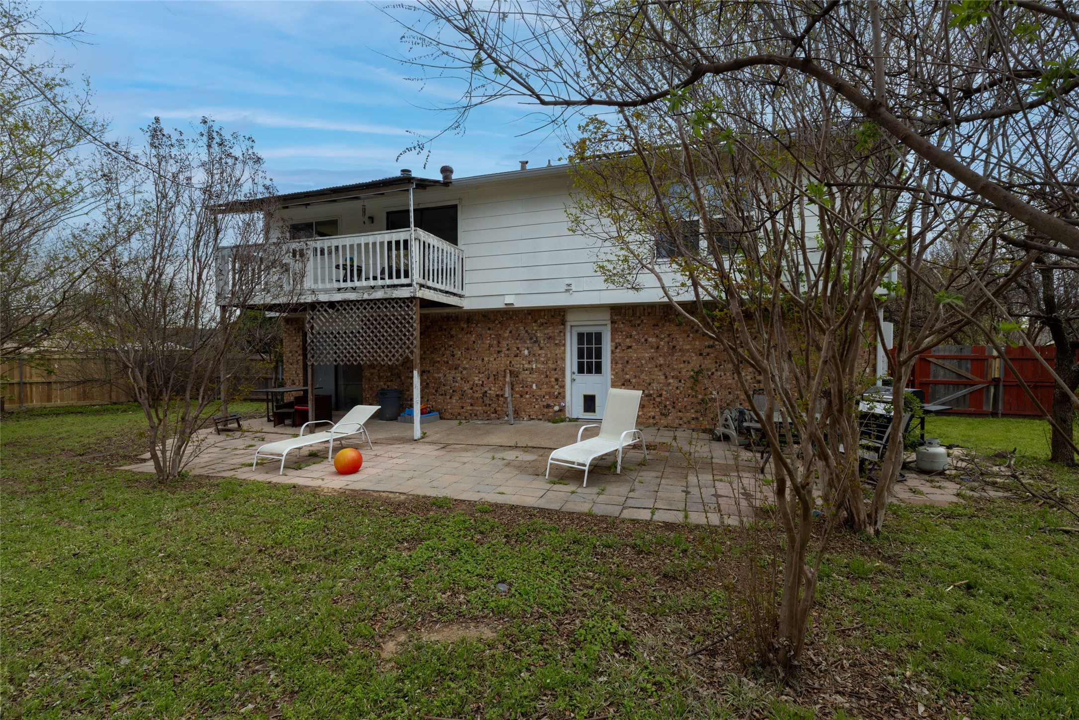 522 Royal Valley Road