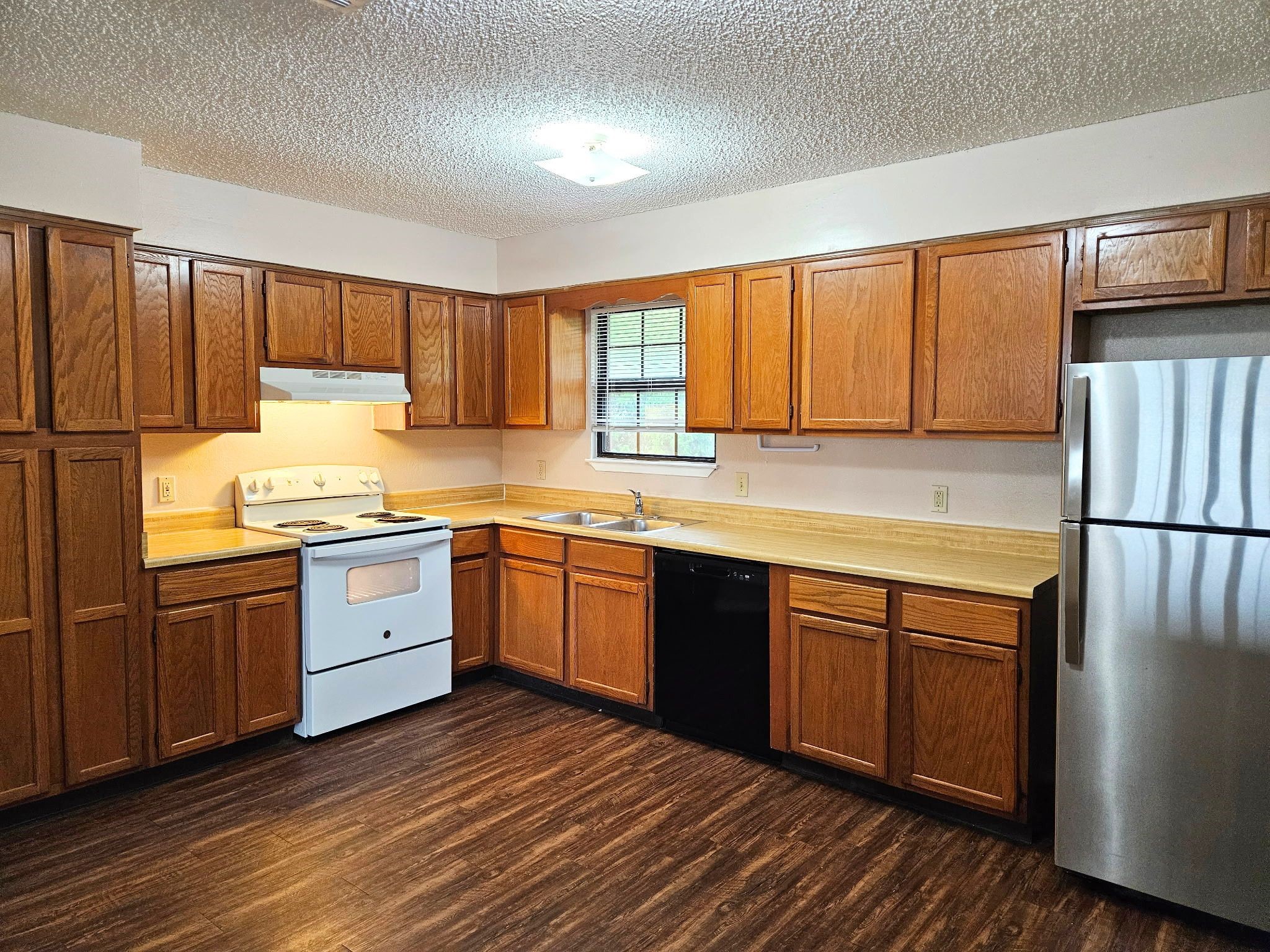 6321 Richland Plaza Drive D