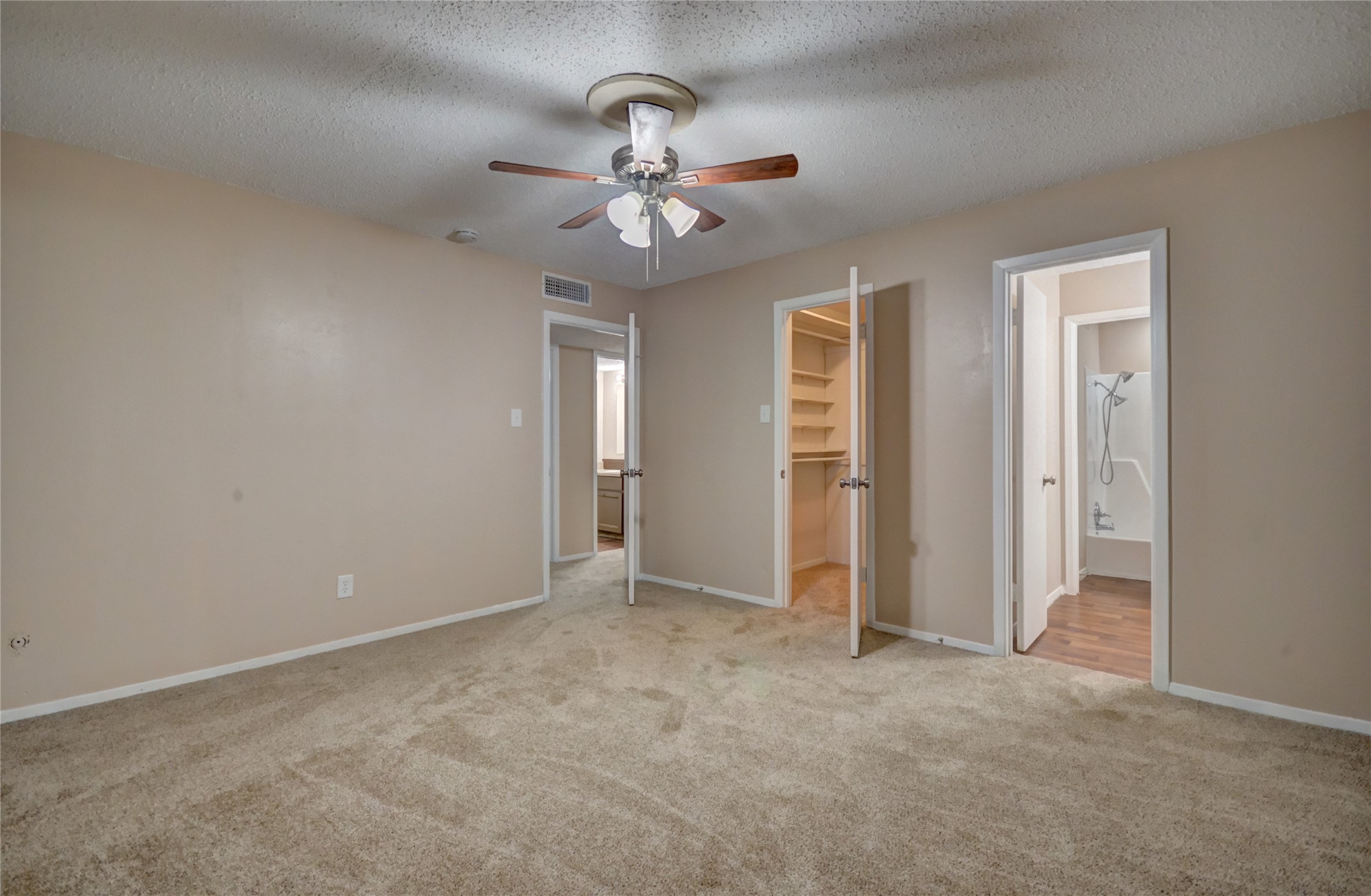 3319 Crites Street 203